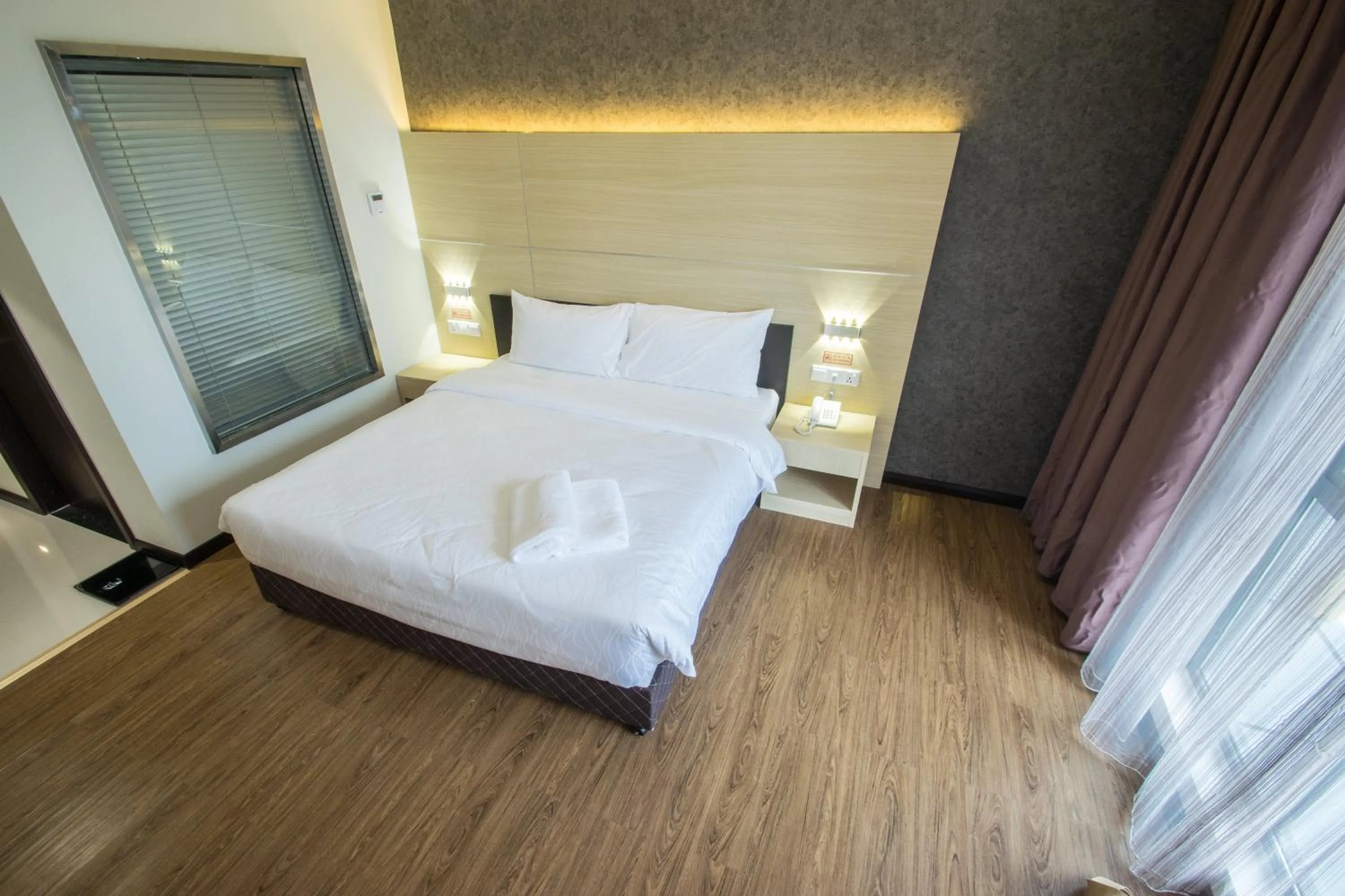 Bedroom, Bed in Hotel Labuan Point