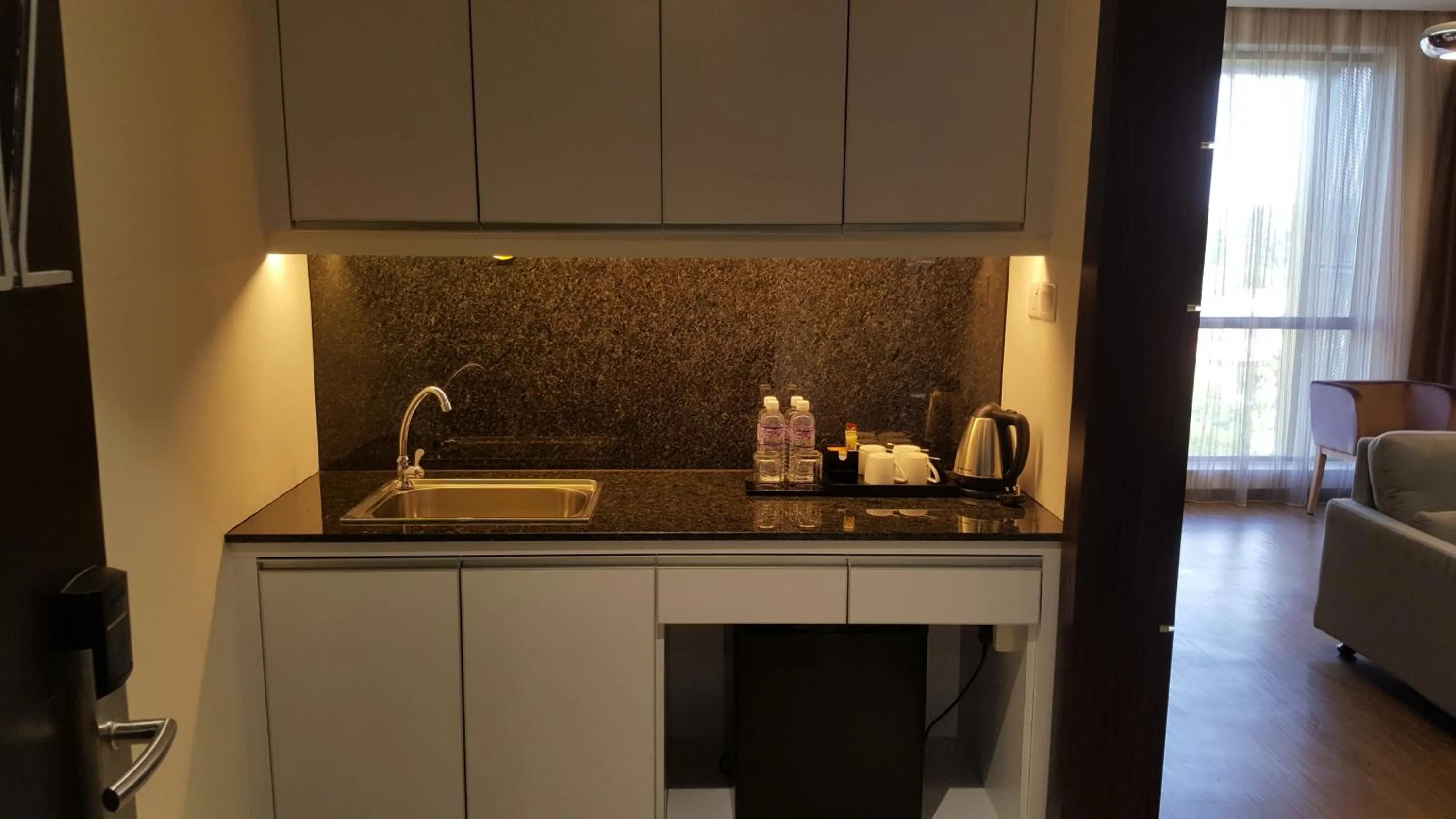 Area and facilities in Hotel Labuan Point