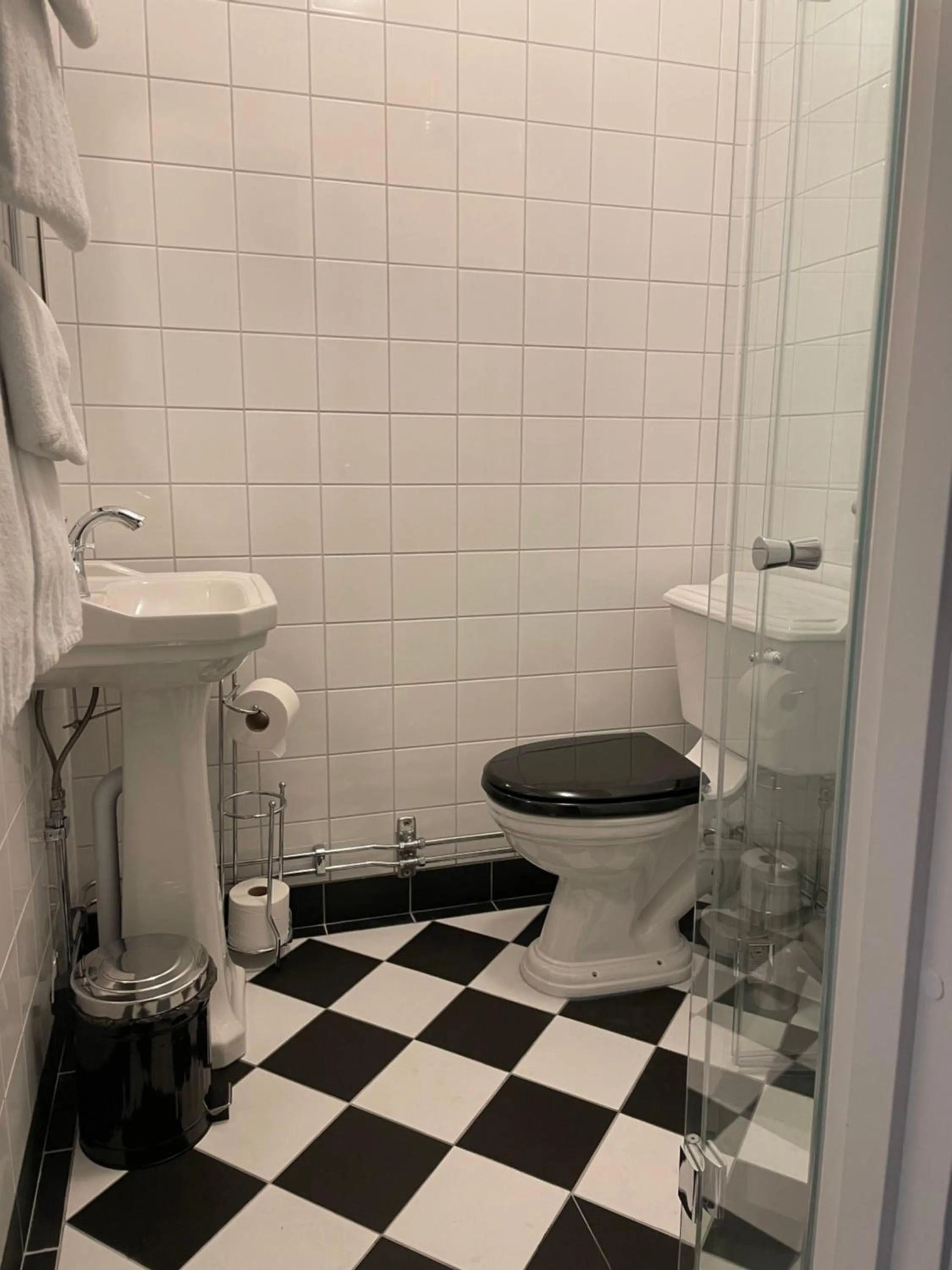 Bathroom in Norrfly Herrgård