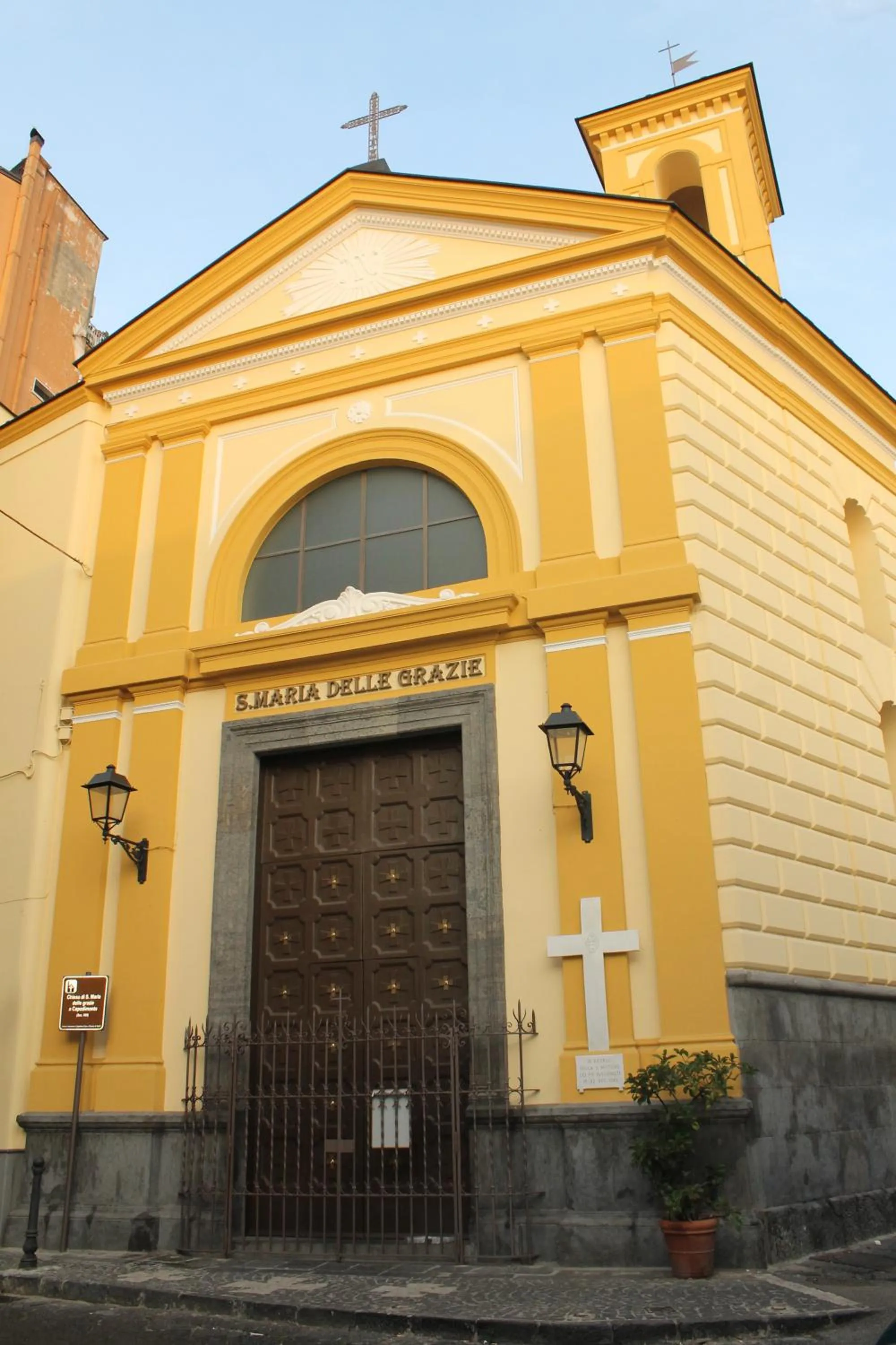 Street view in Il Portoncino