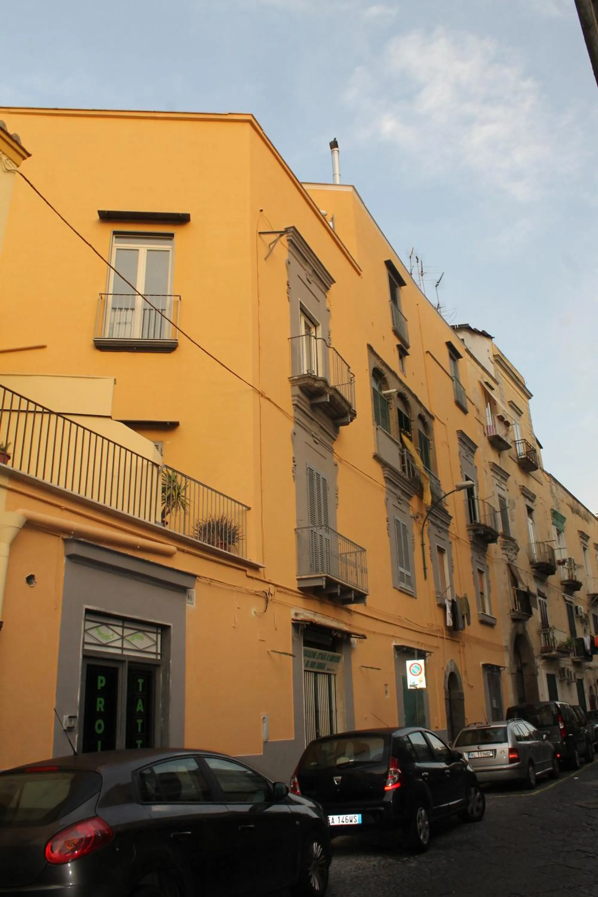 Property building in Il Portoncino
