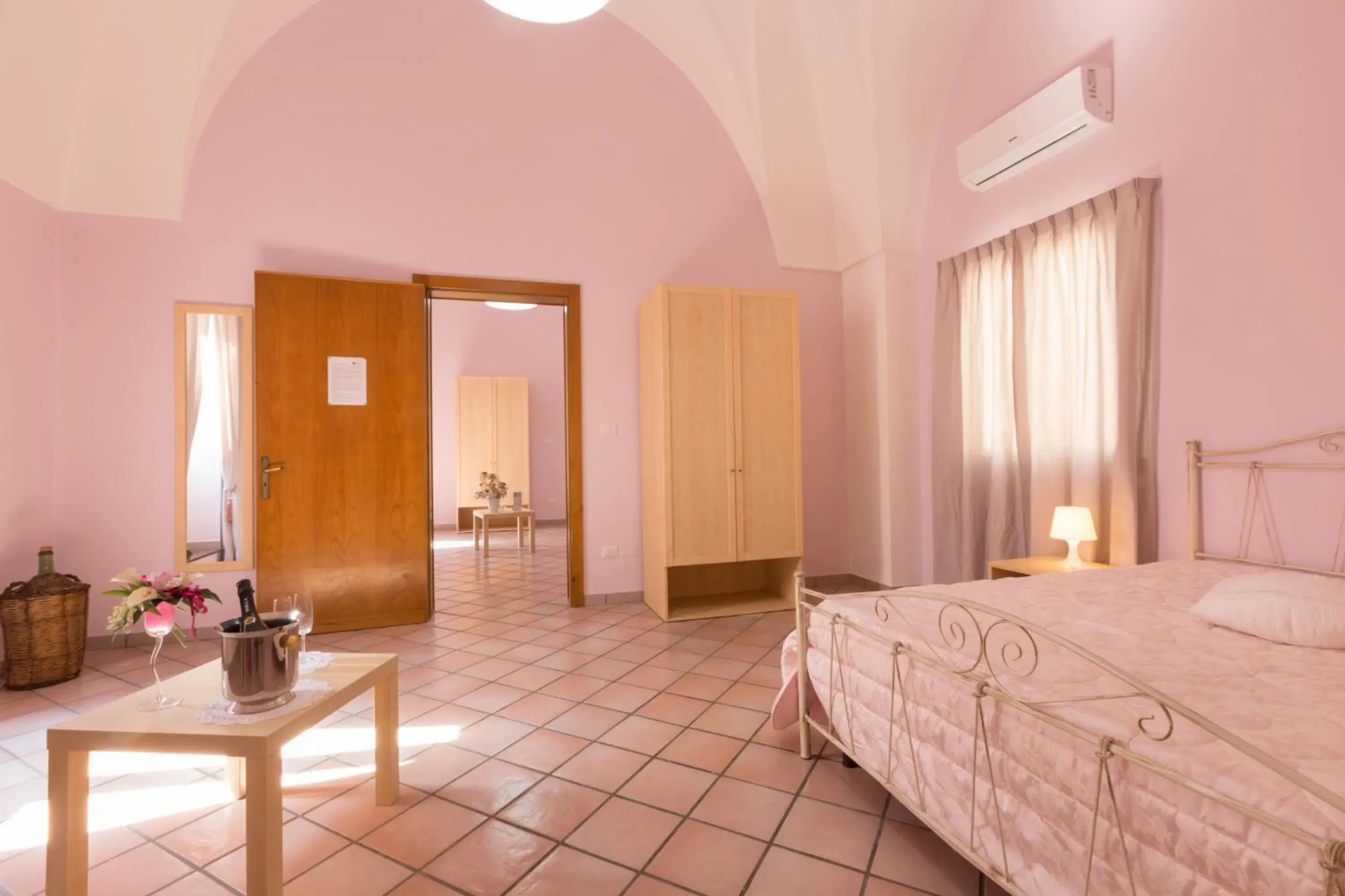 Deluxe Quadruple Room - single occupancy in Le Dimore dei Messapi Deluxe Quadruple Room - single occupancy in Le Dimore dei Messapi