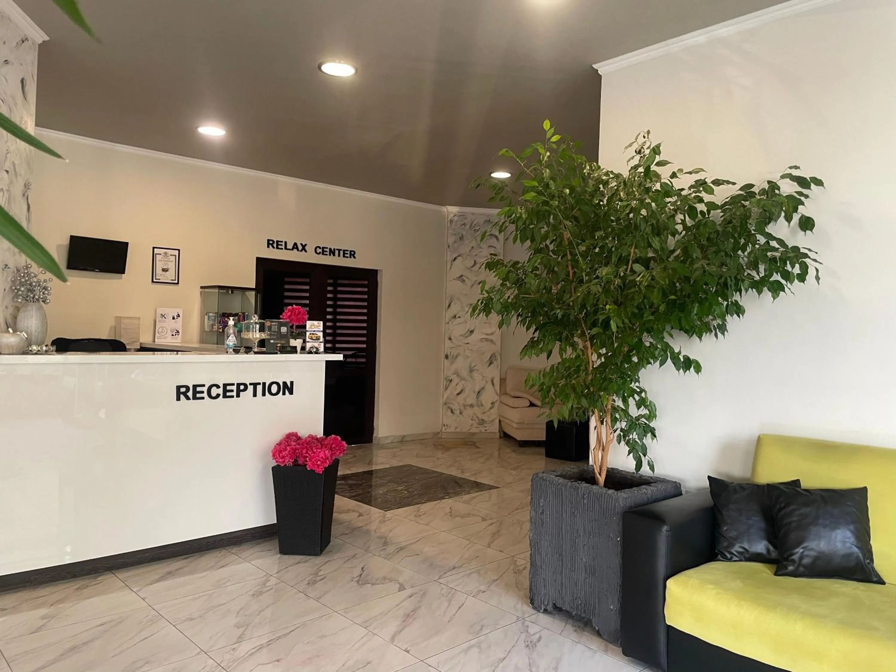 Lobby or reception in Hotel Ostrova