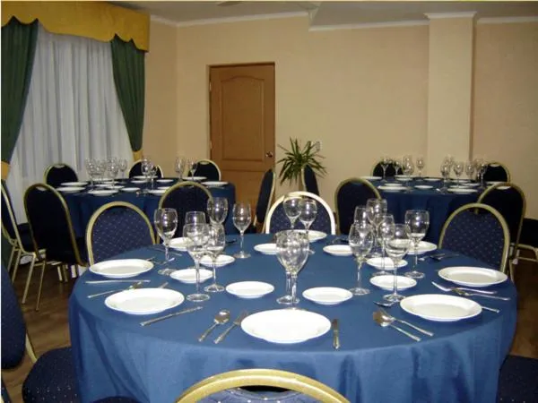 Banquet/Function facilities in Hotel Econohotel