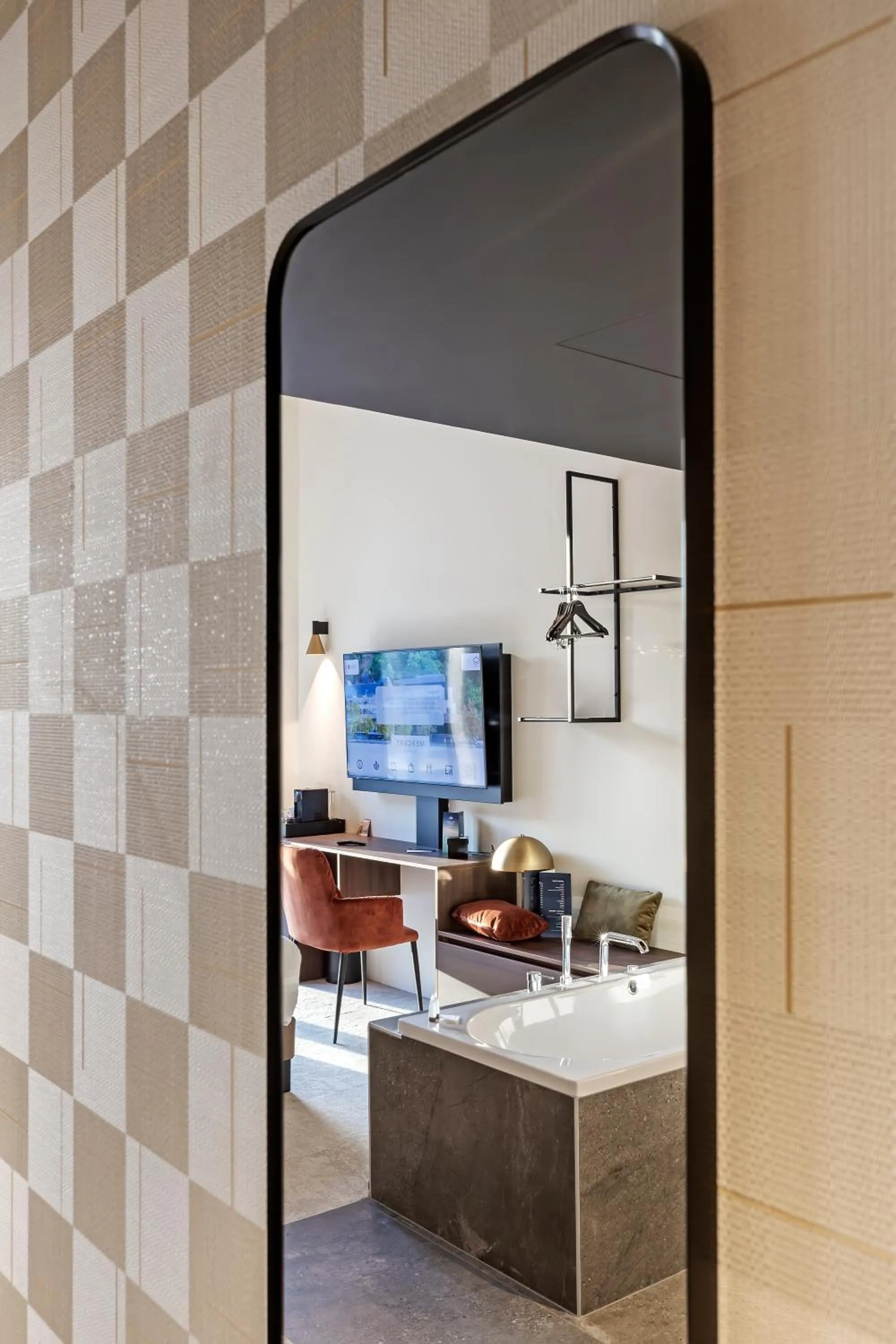 Bedroom in Mercure Namur Hotel