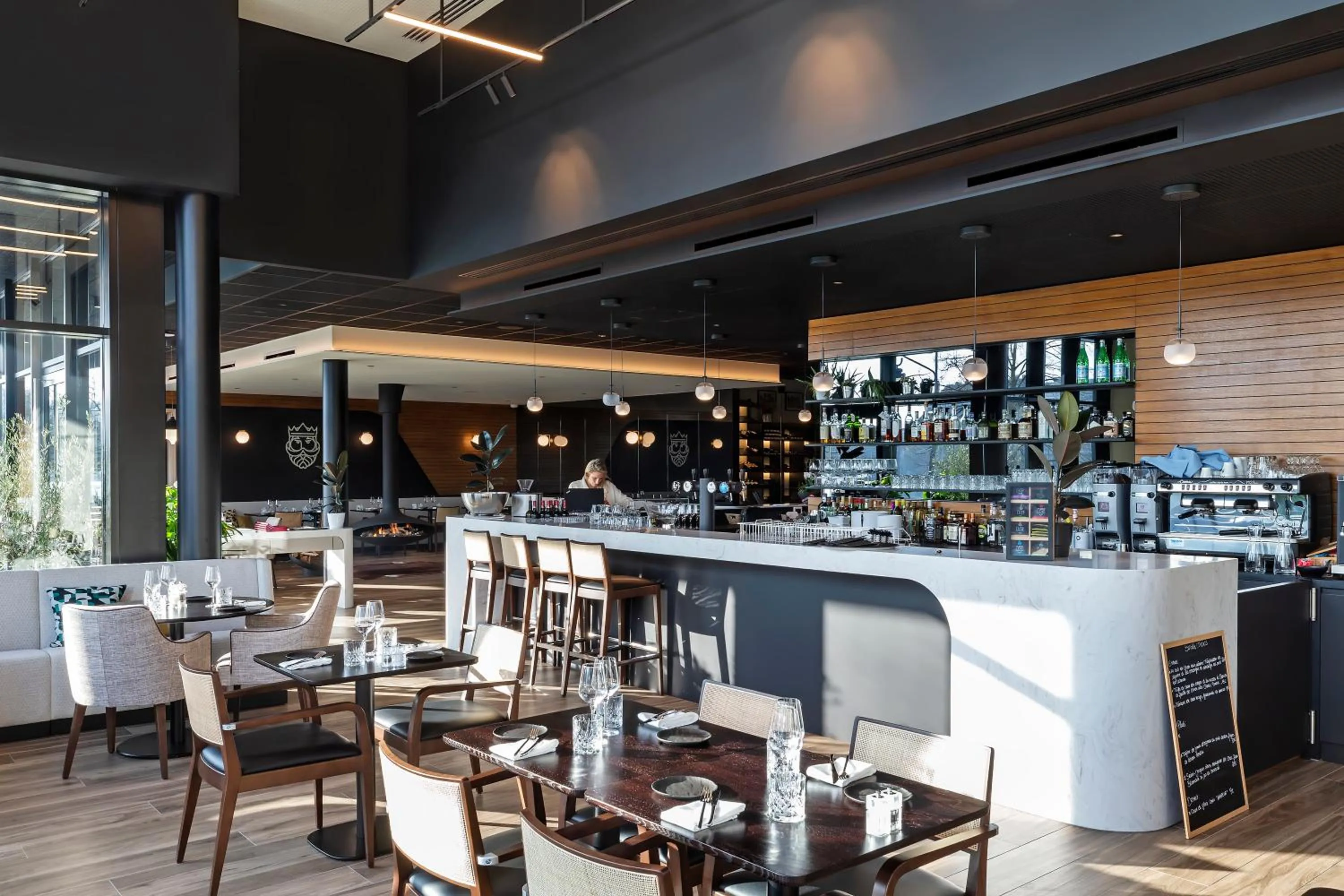 Restaurant/places to eat in Mercure Namur Hotel