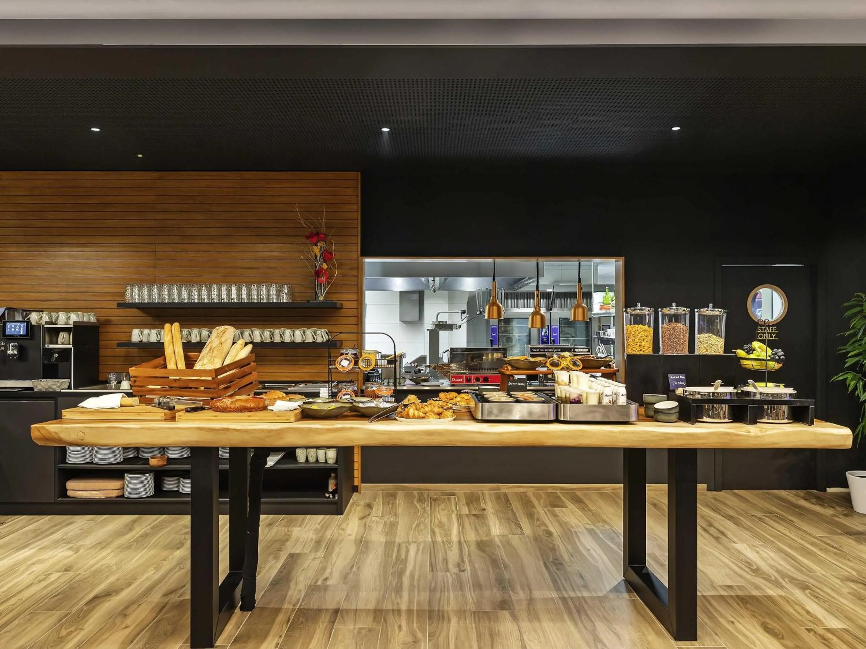 Breakfast in Mercure Namur Hotel