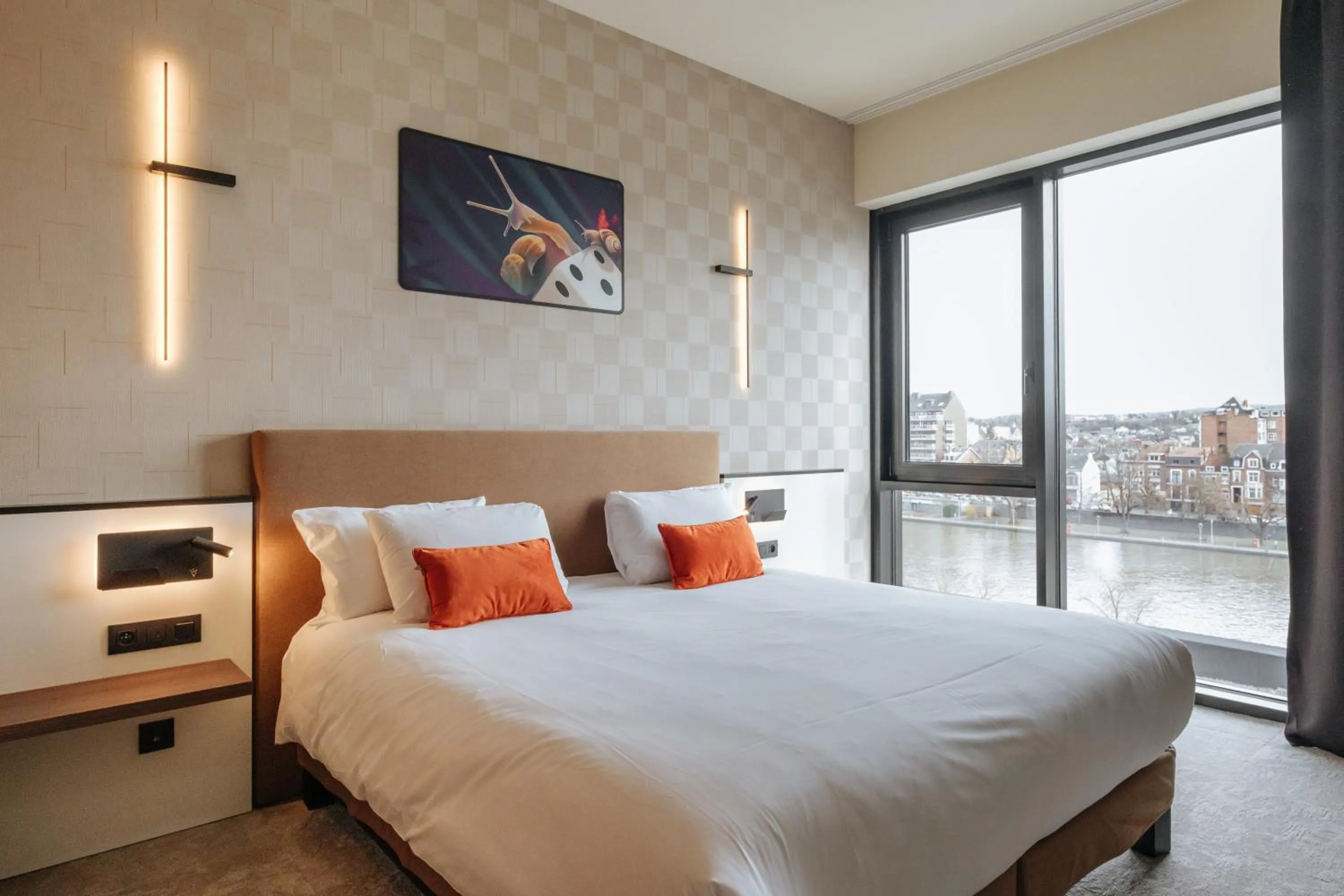 Bedroom, Bed in Mercure Namur Hotel