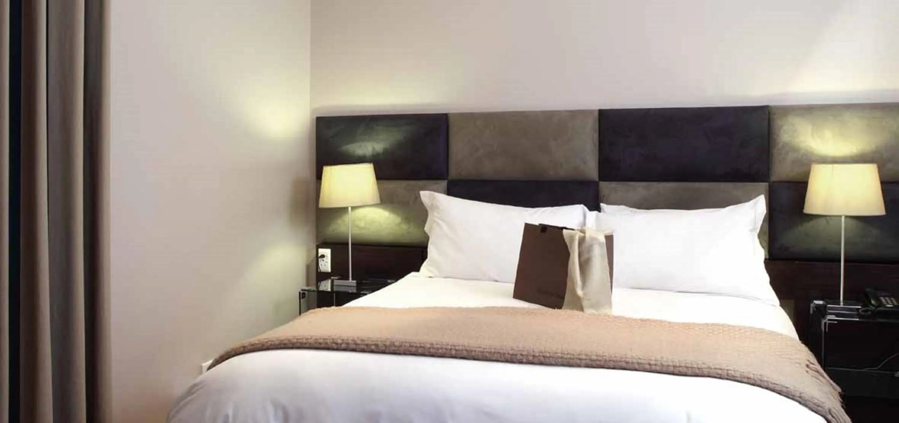 Bedroom, Bed in The Lakes Boutique Lodge