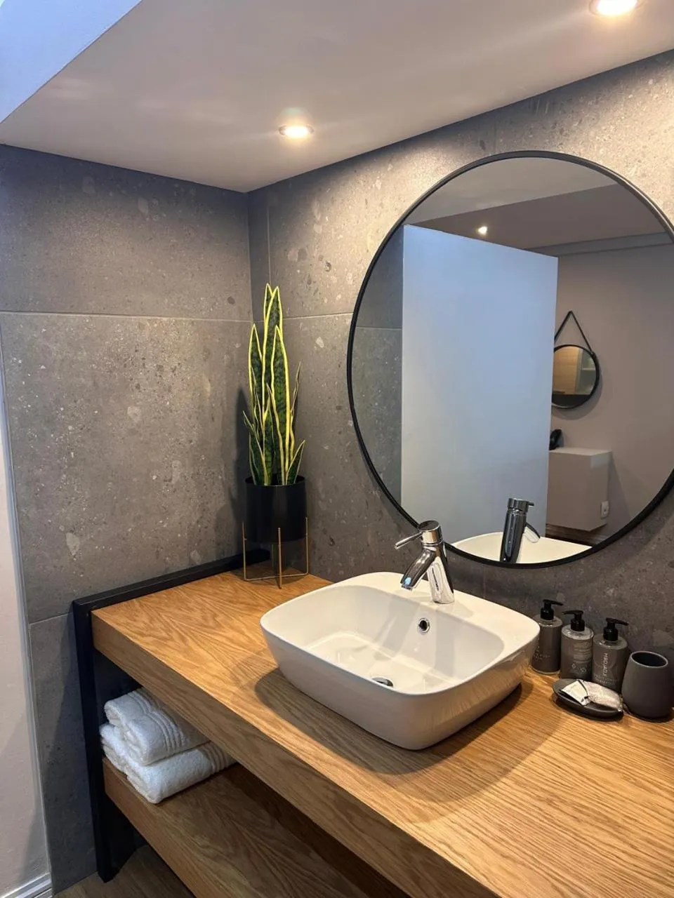 Bathroom in The Lakes Boutique Lodge