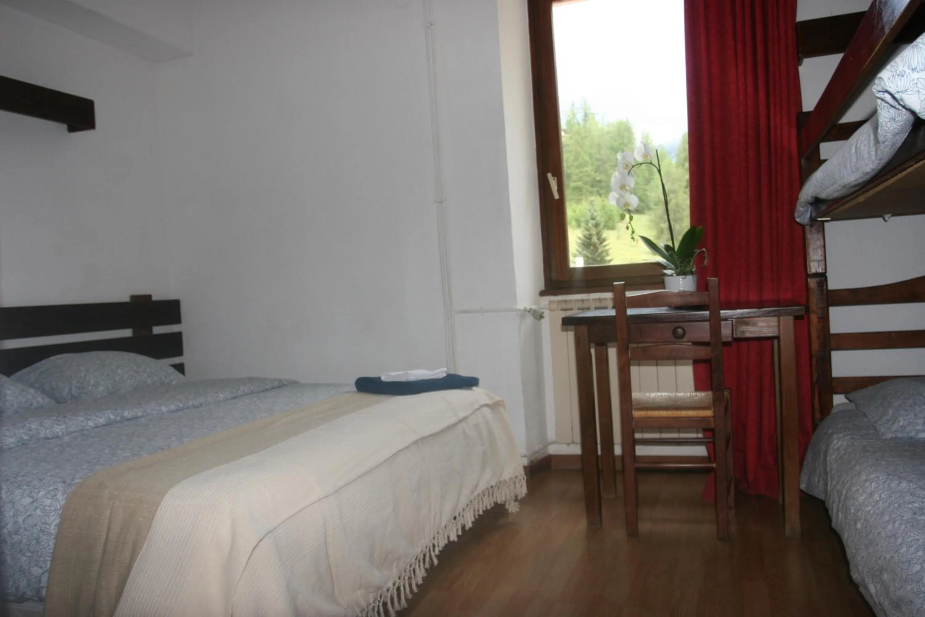 Bedroom, Bed in Hotel La Portette