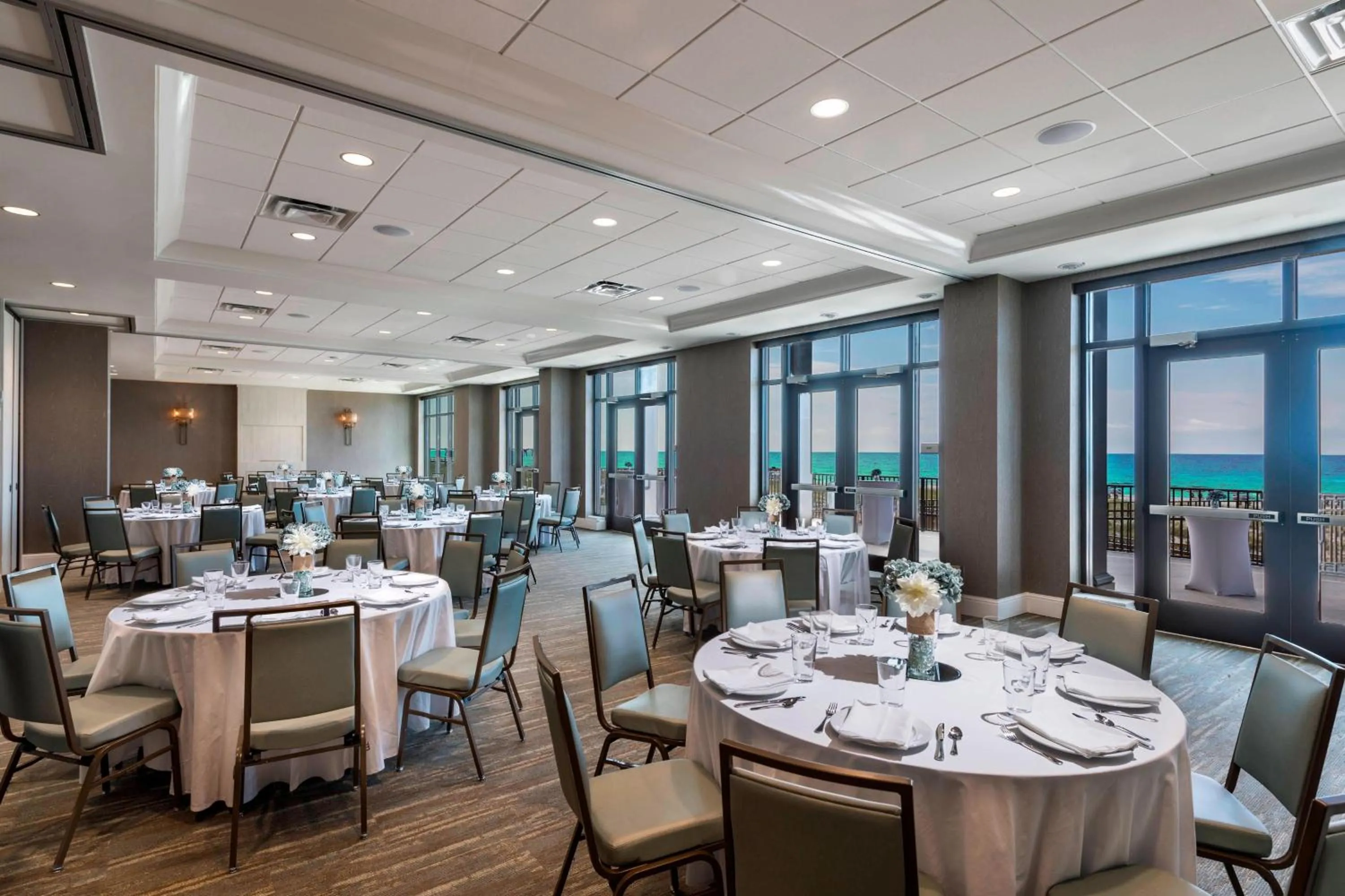 Banquet/Function facilities in SpringHill Suites by Marriott Navarre Oceanfront