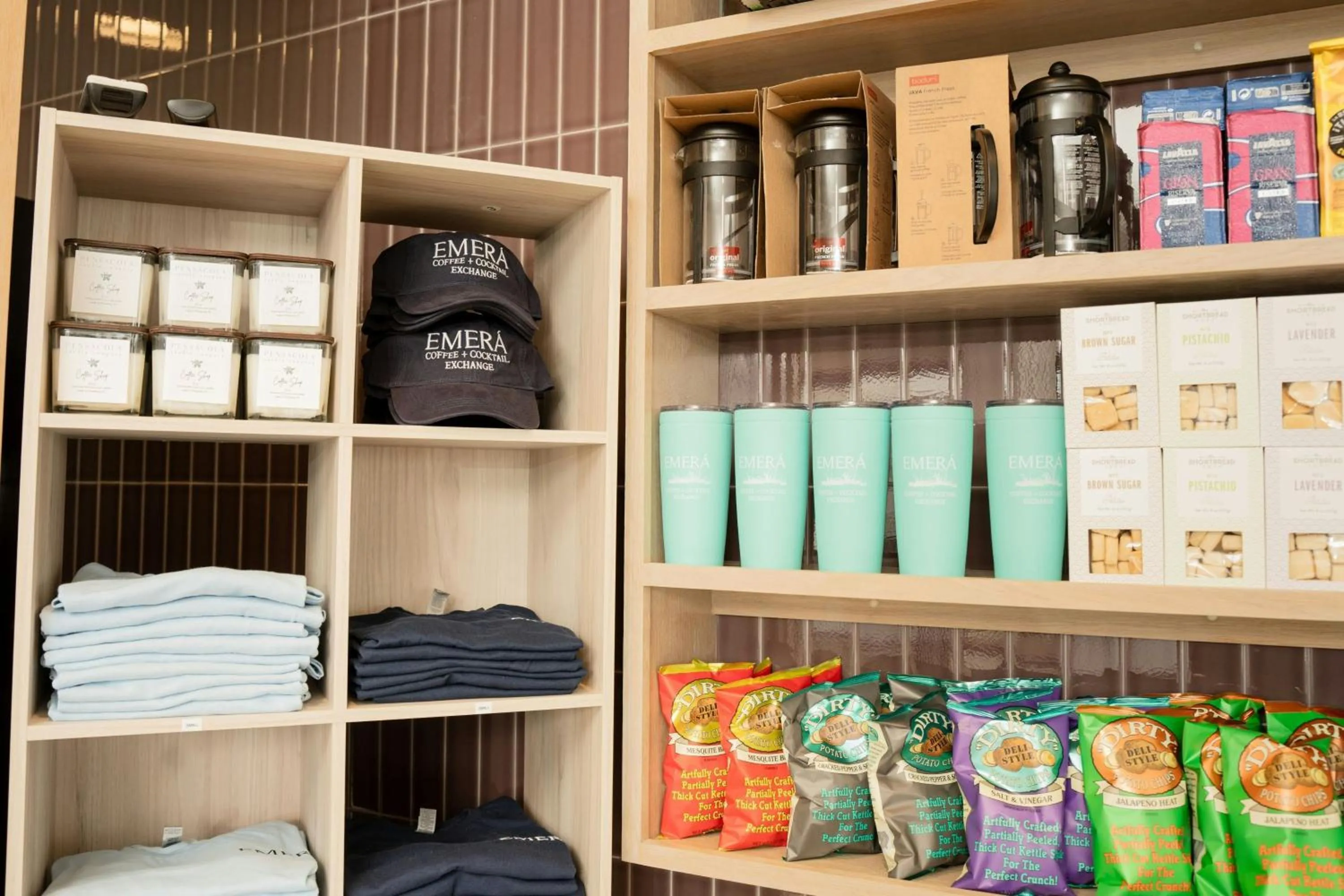 Restaurant/places to eat in SpringHill Suites by Marriott Navarre Oceanfront