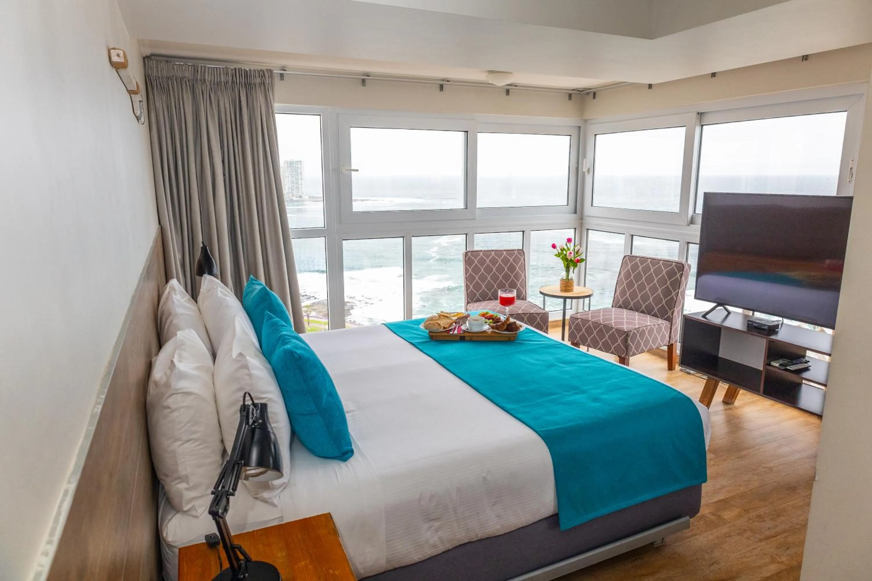 Bed in Gran Cavancha Hotel & Apartment