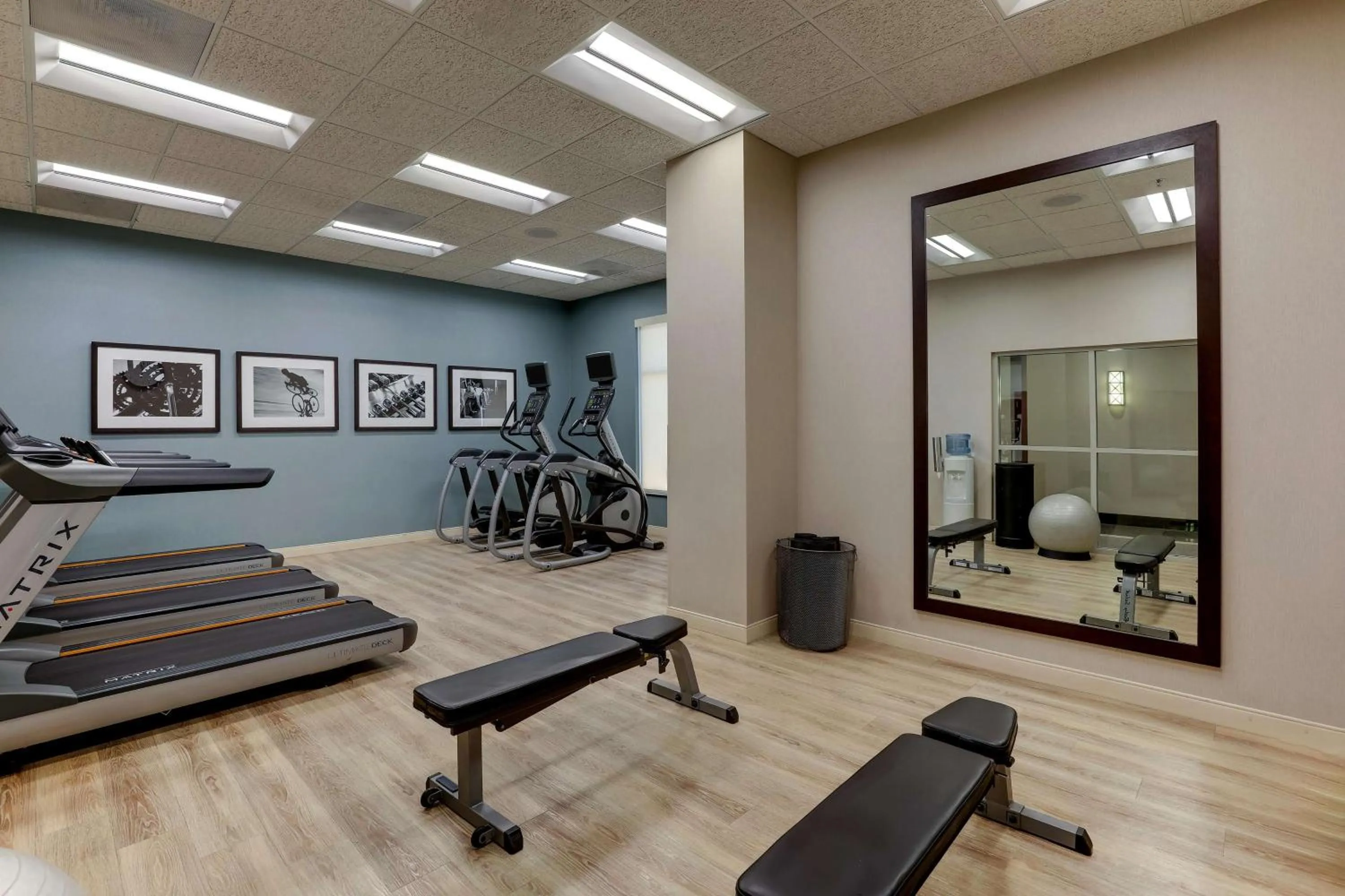 Fitness centre/facilities in Drury Inn & Suites Phoenix Chandler Fashion Center