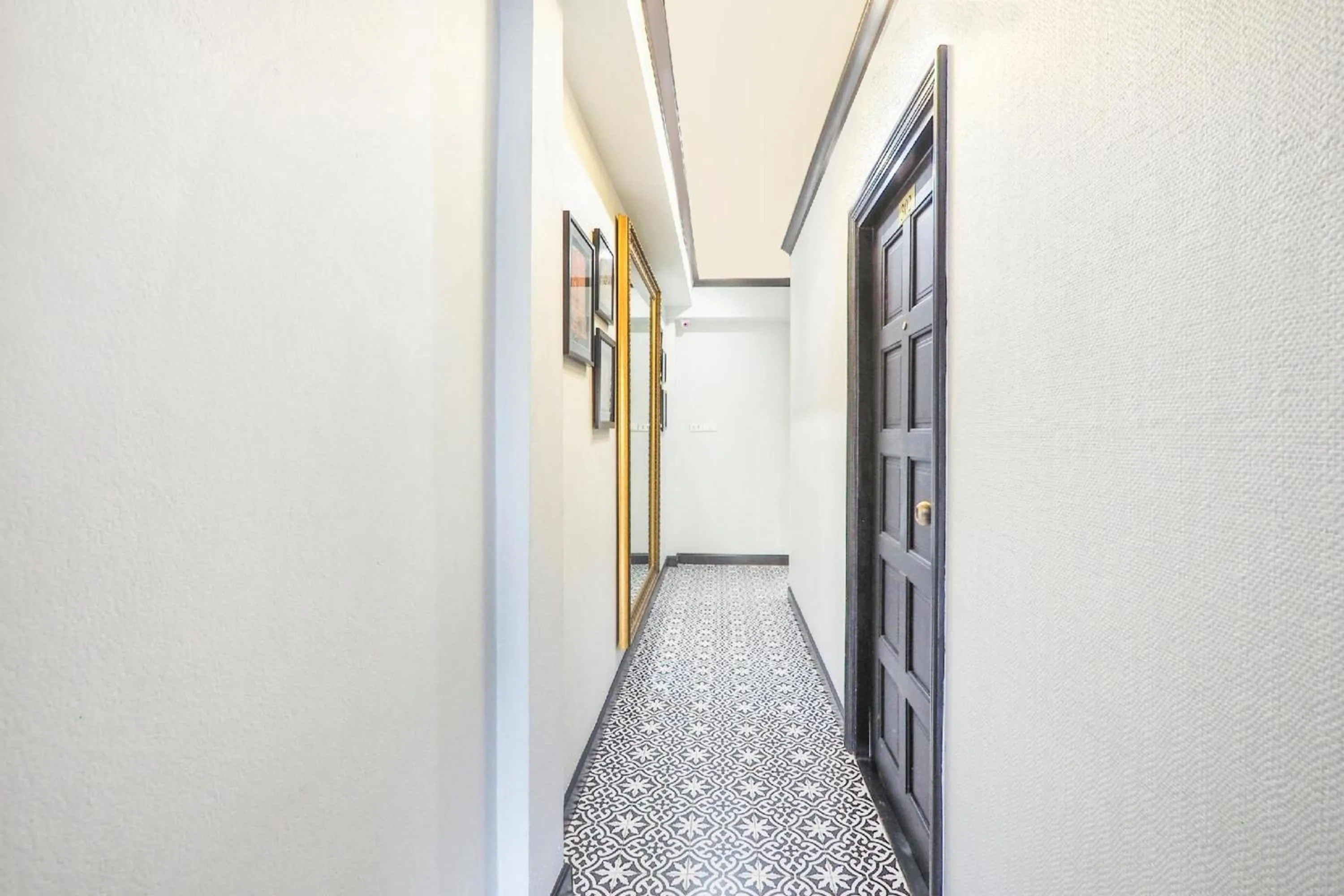 Lobby or reception in OYO 899 Villa De Hun