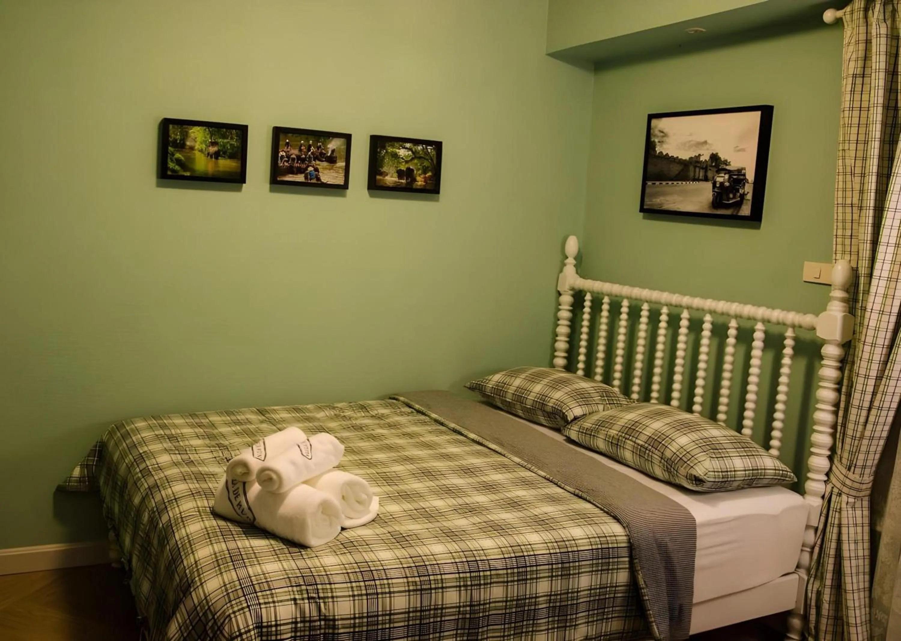 Photo of the whole room, Bed in OYO 899 Villa De Hun