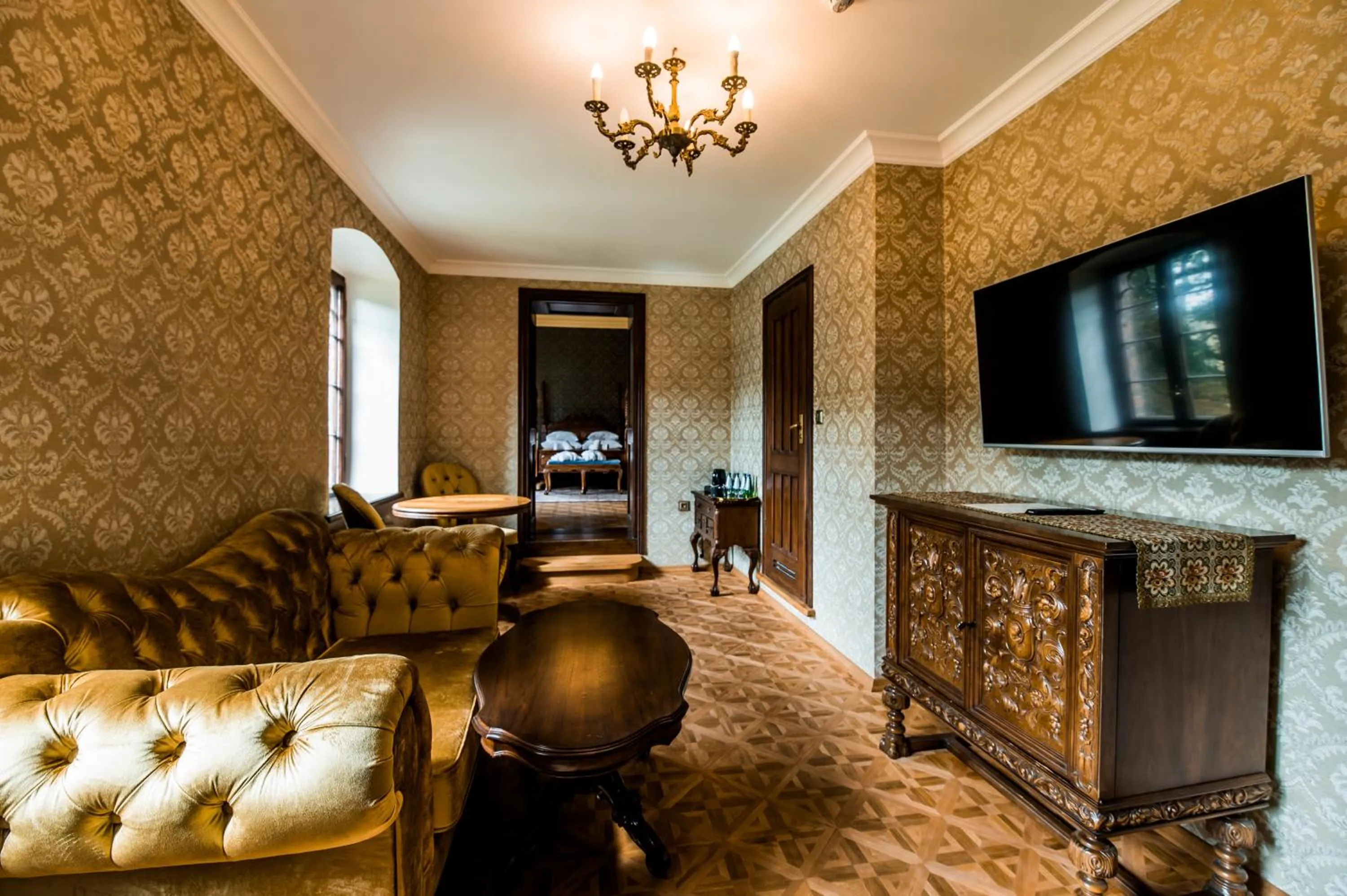 TV and multimedia in Zamek Rzucewo