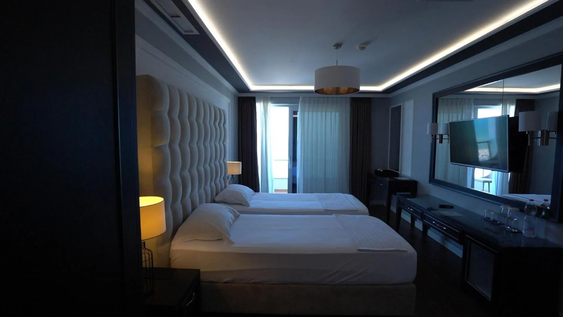 Bedroom, Bed in Premium Beach Hotel