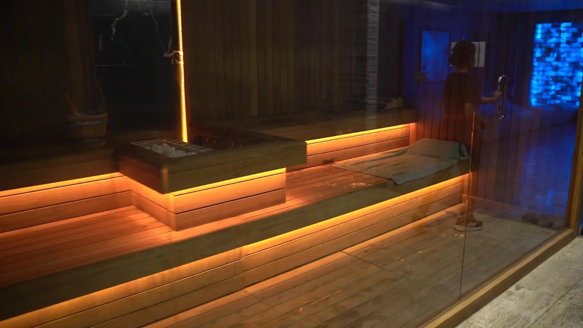 Sauna in Premium Beach Hotel