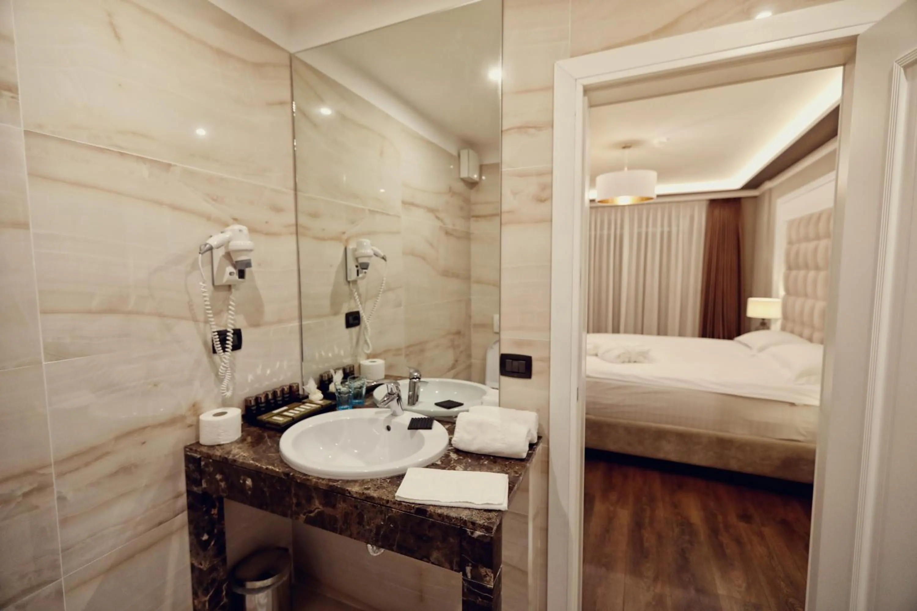 Bathroom, Bed in Premium Beach Hotel
