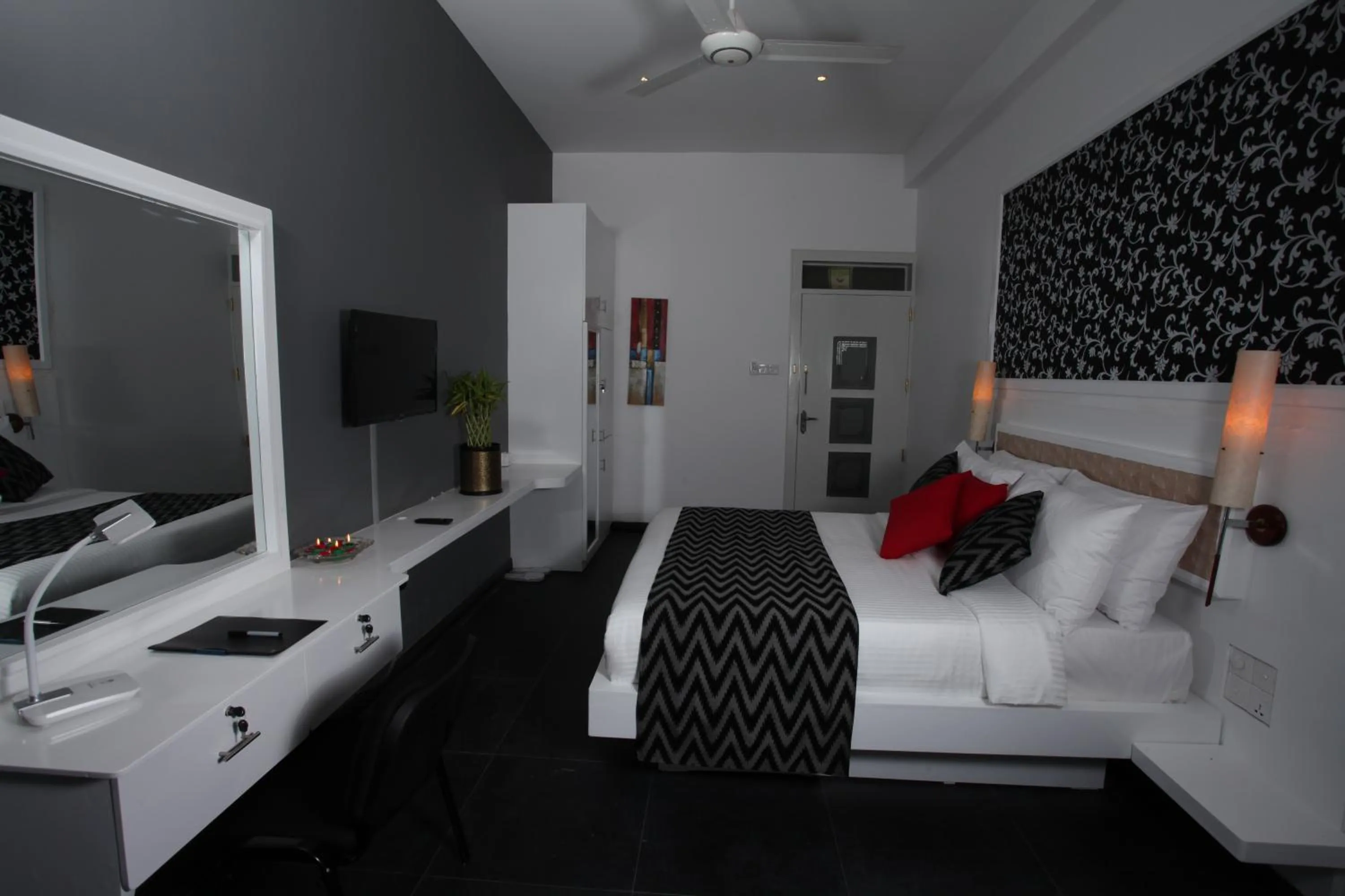 Photo of the whole room, Bed in Ayaana Boutique Hotel