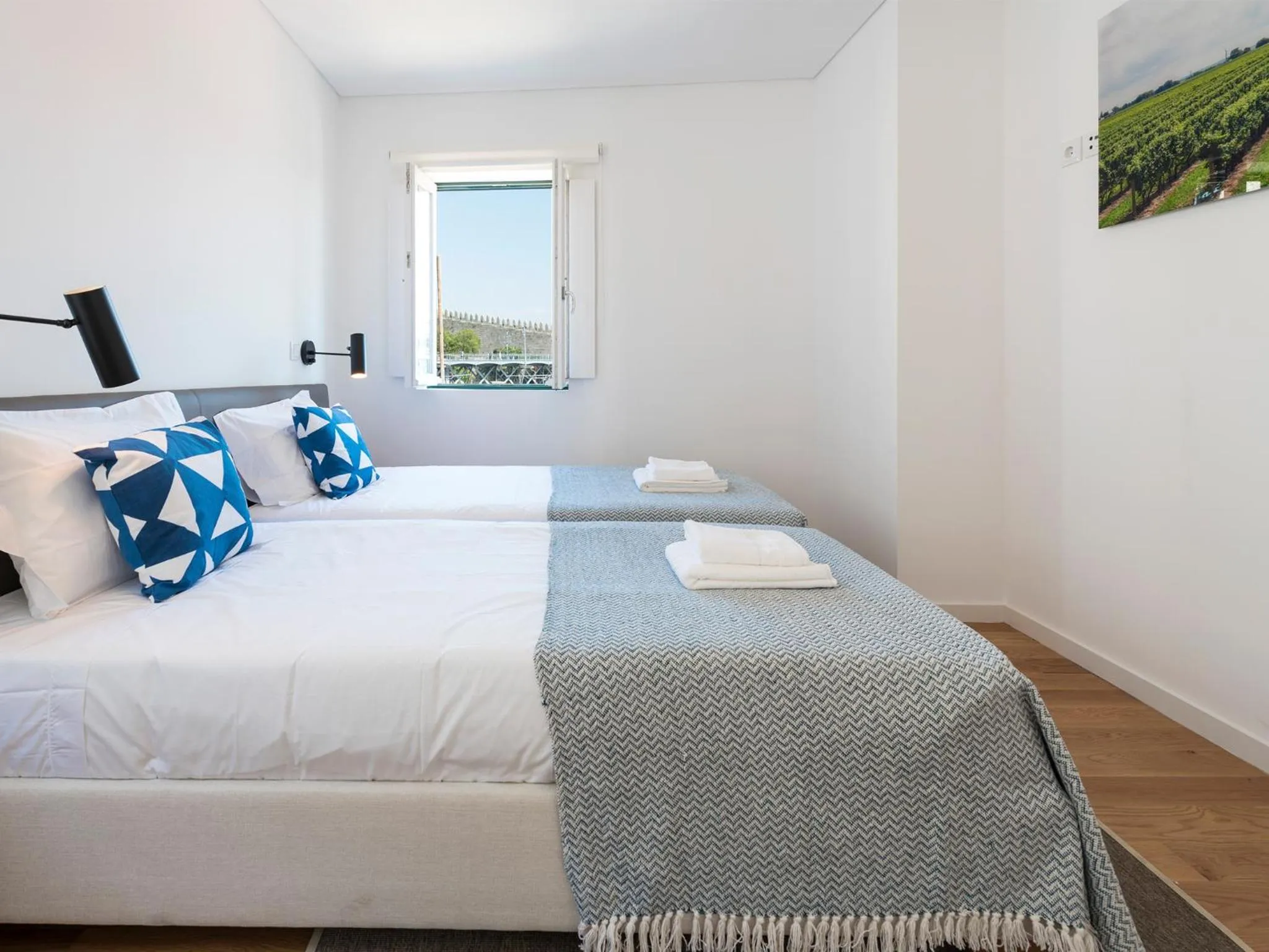 Bedroom, Bed in Arco Apartments