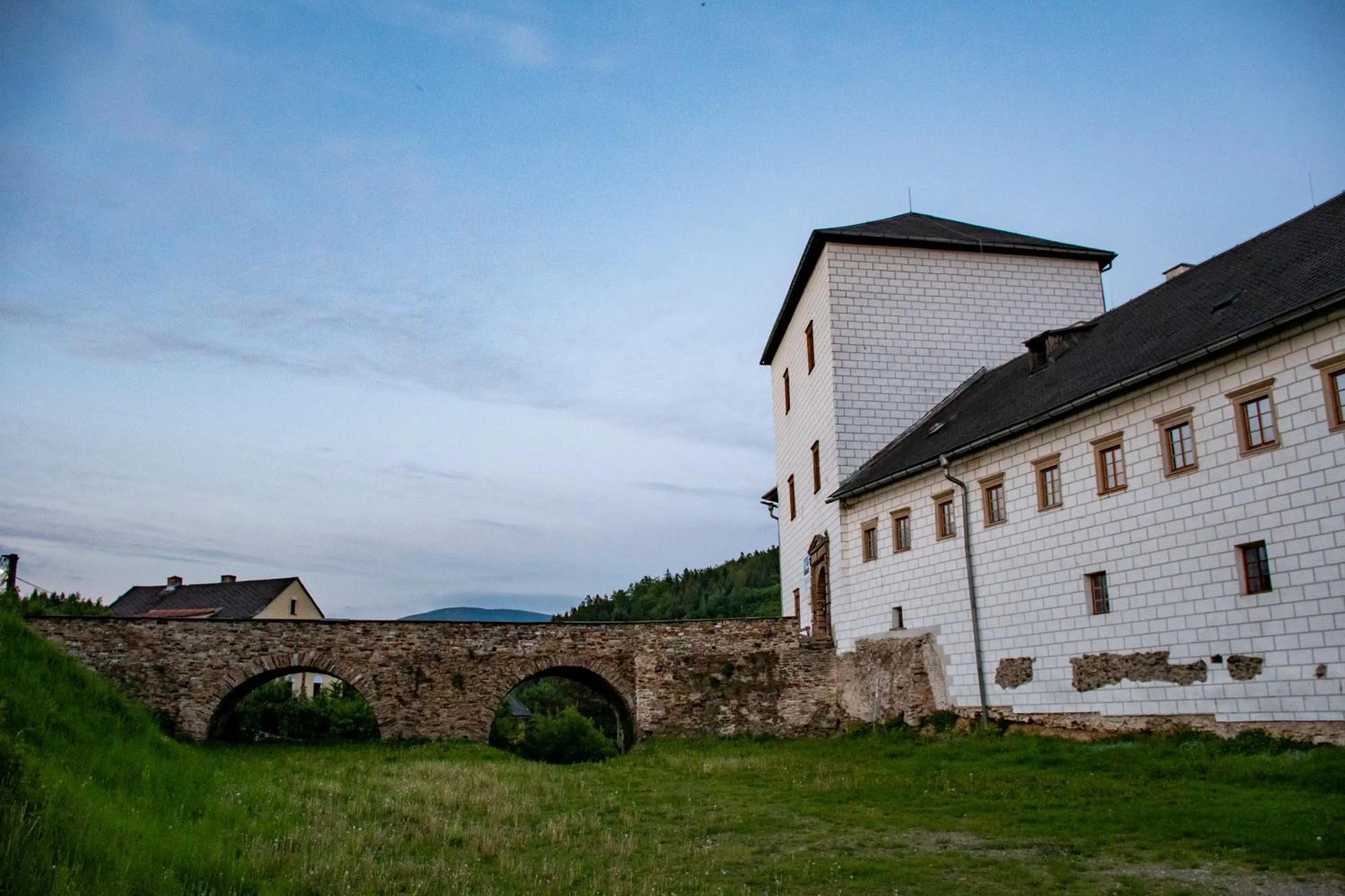Facade/entrance in zámek Kolštejn - hotel Chateau Goldenstein