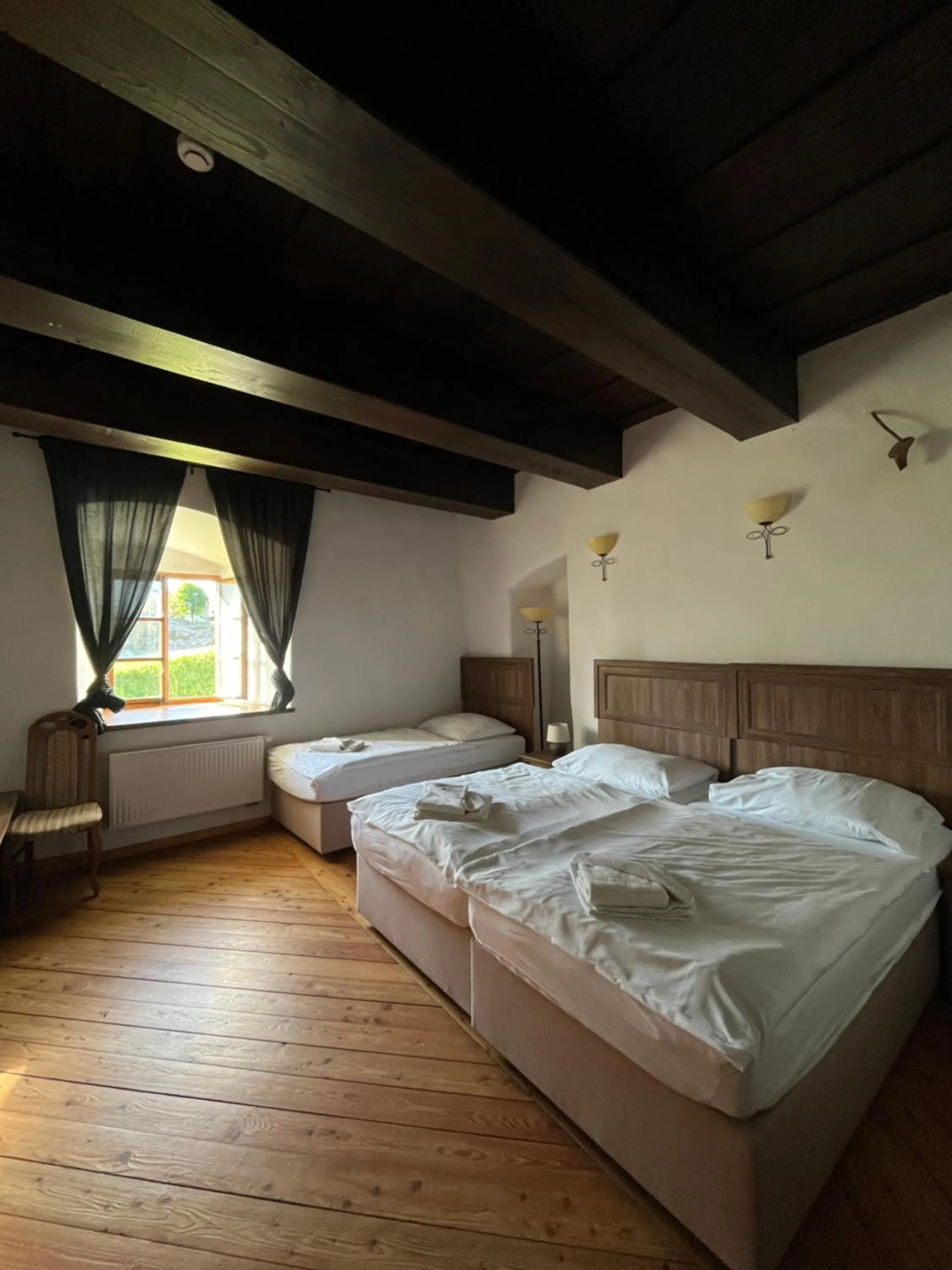 Bed in zámek Kolštejn - hotel Chateau Goldenstein