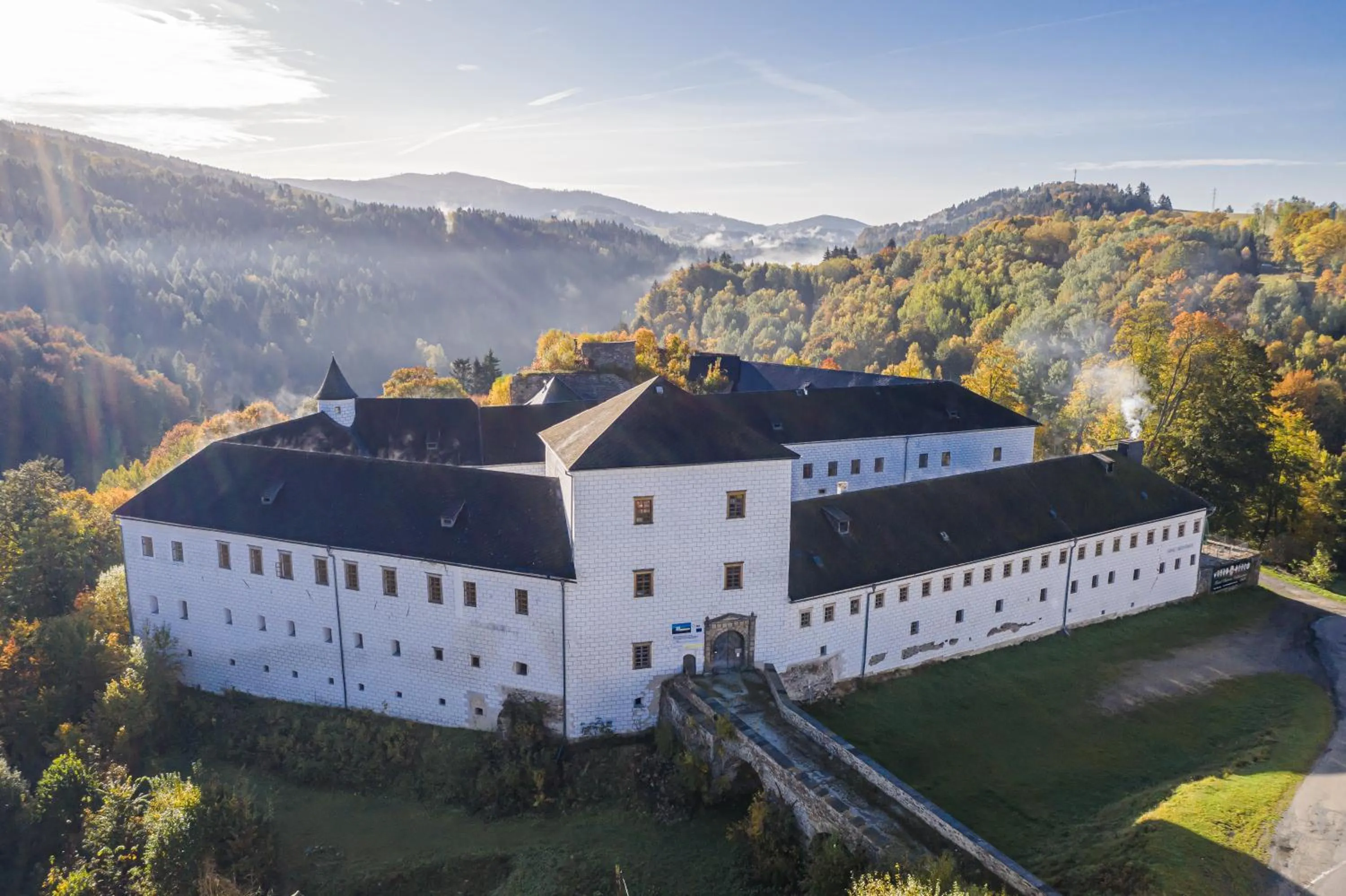 zámek Kolštejn - hotel Chateau Goldenstein