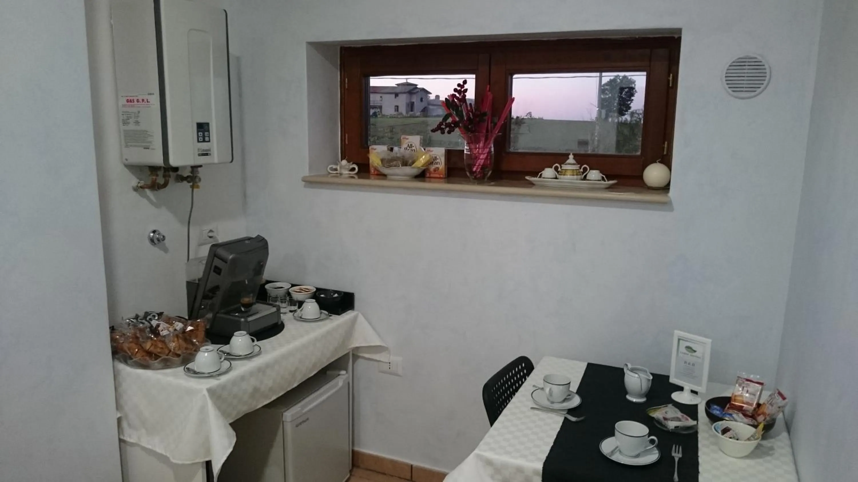Communal kitchen in B&B Verde Irpinia