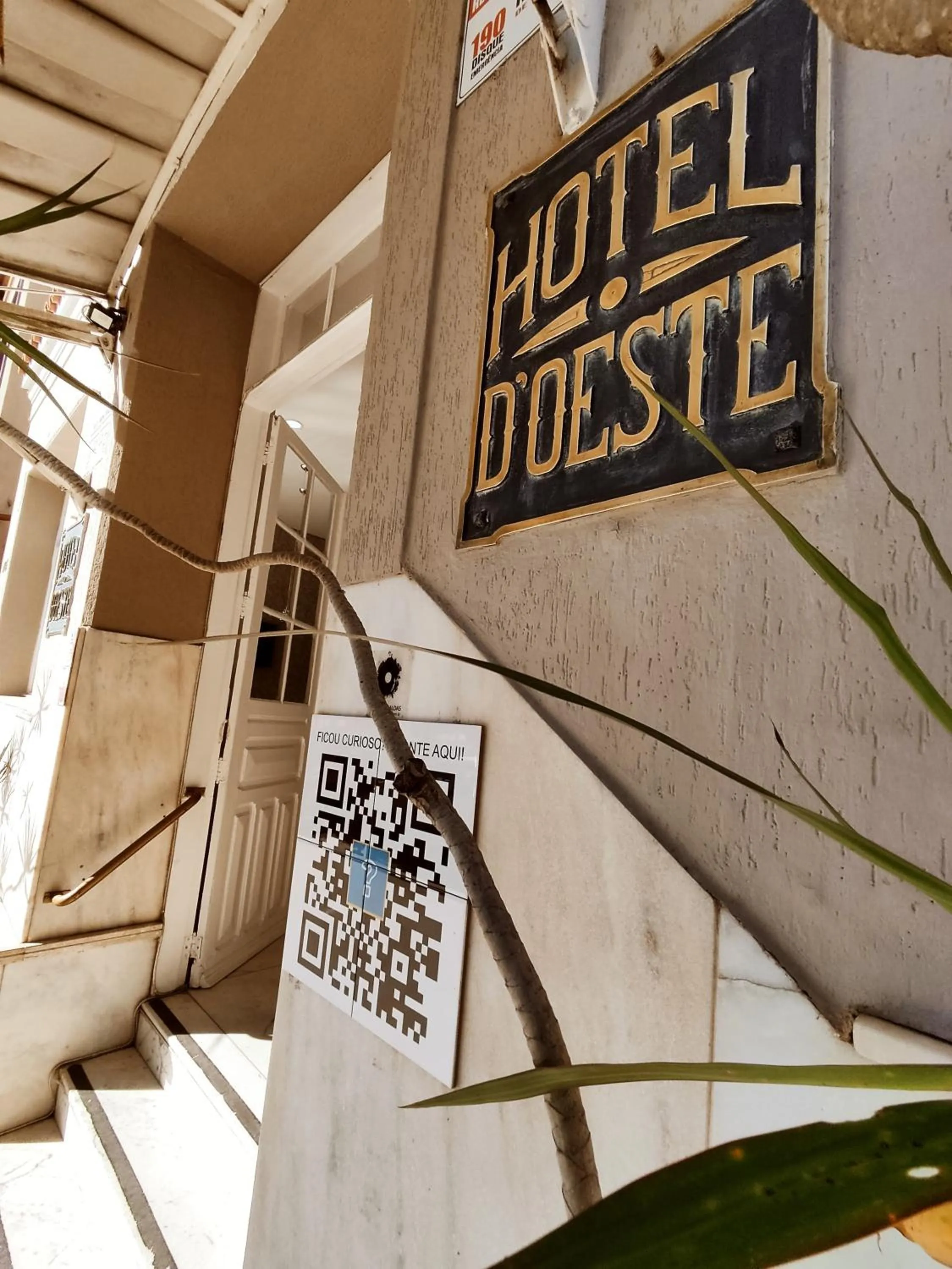 Property building in MOVA Hotel D'oeste - Localizado em frente a Praça Principal da Cidade, na área Central - Pé na Praça