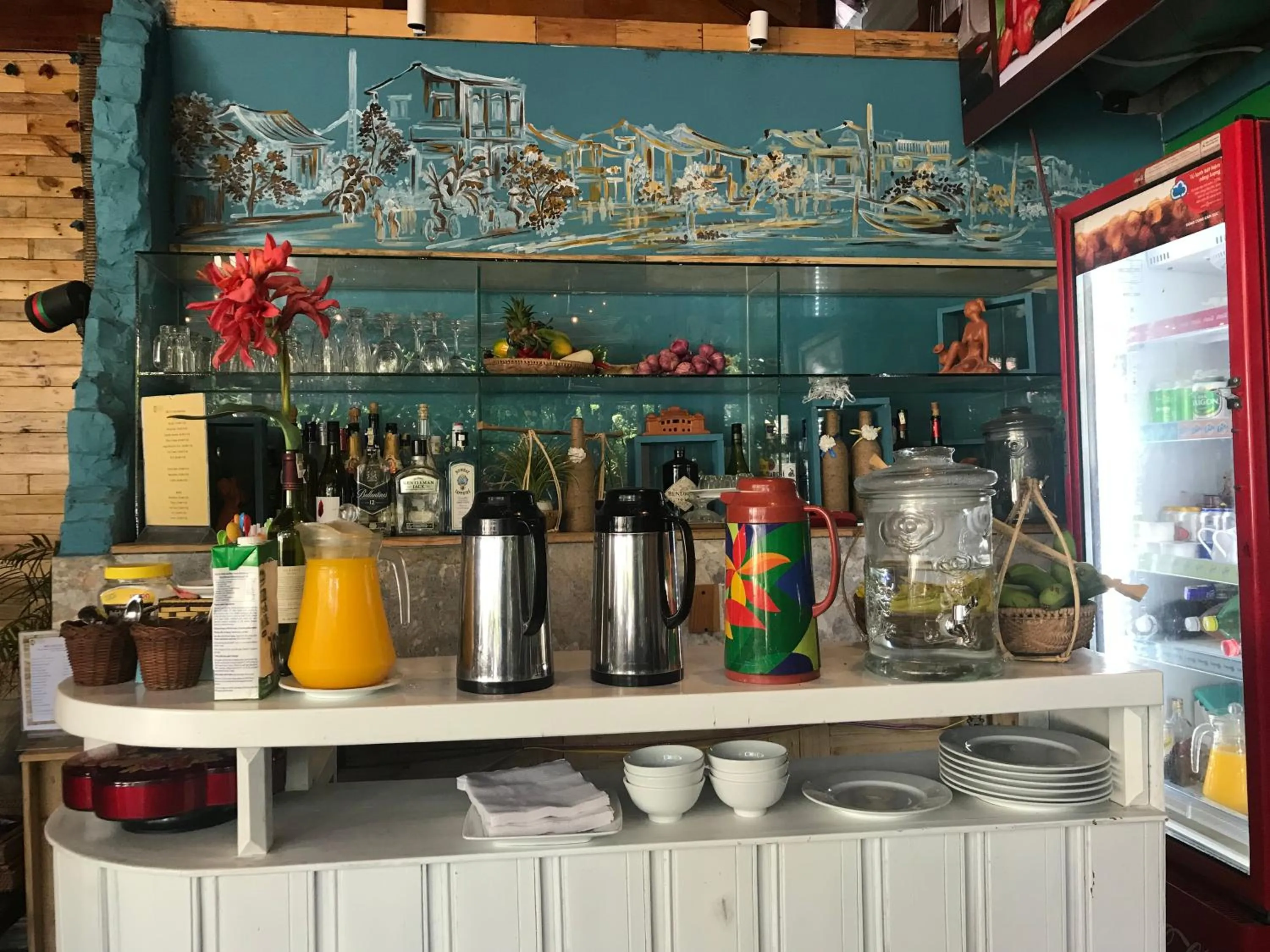 Food and drinks in Lucky Leaf Hoian Villa