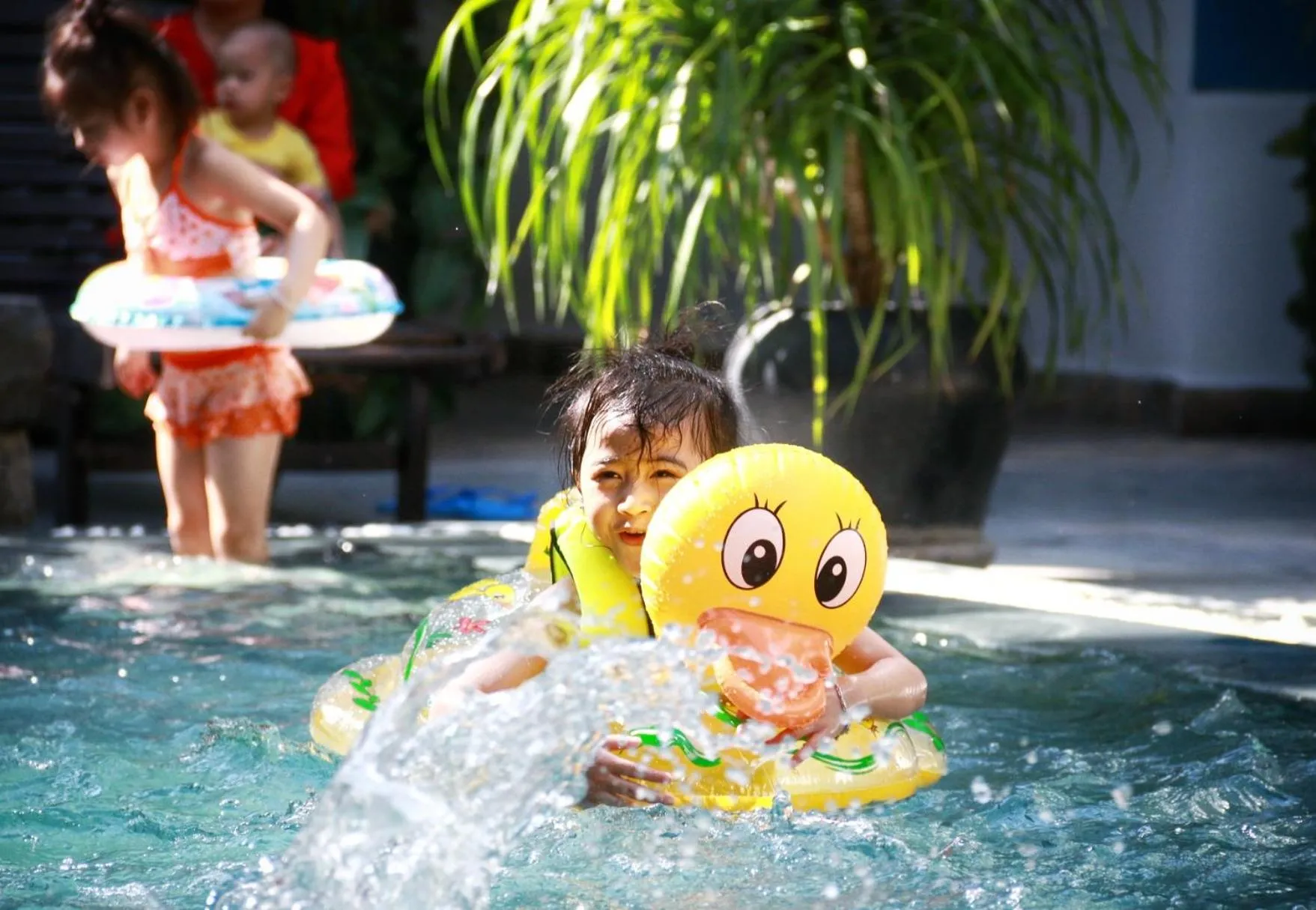 People in Lucky Leaf Hoian Villa