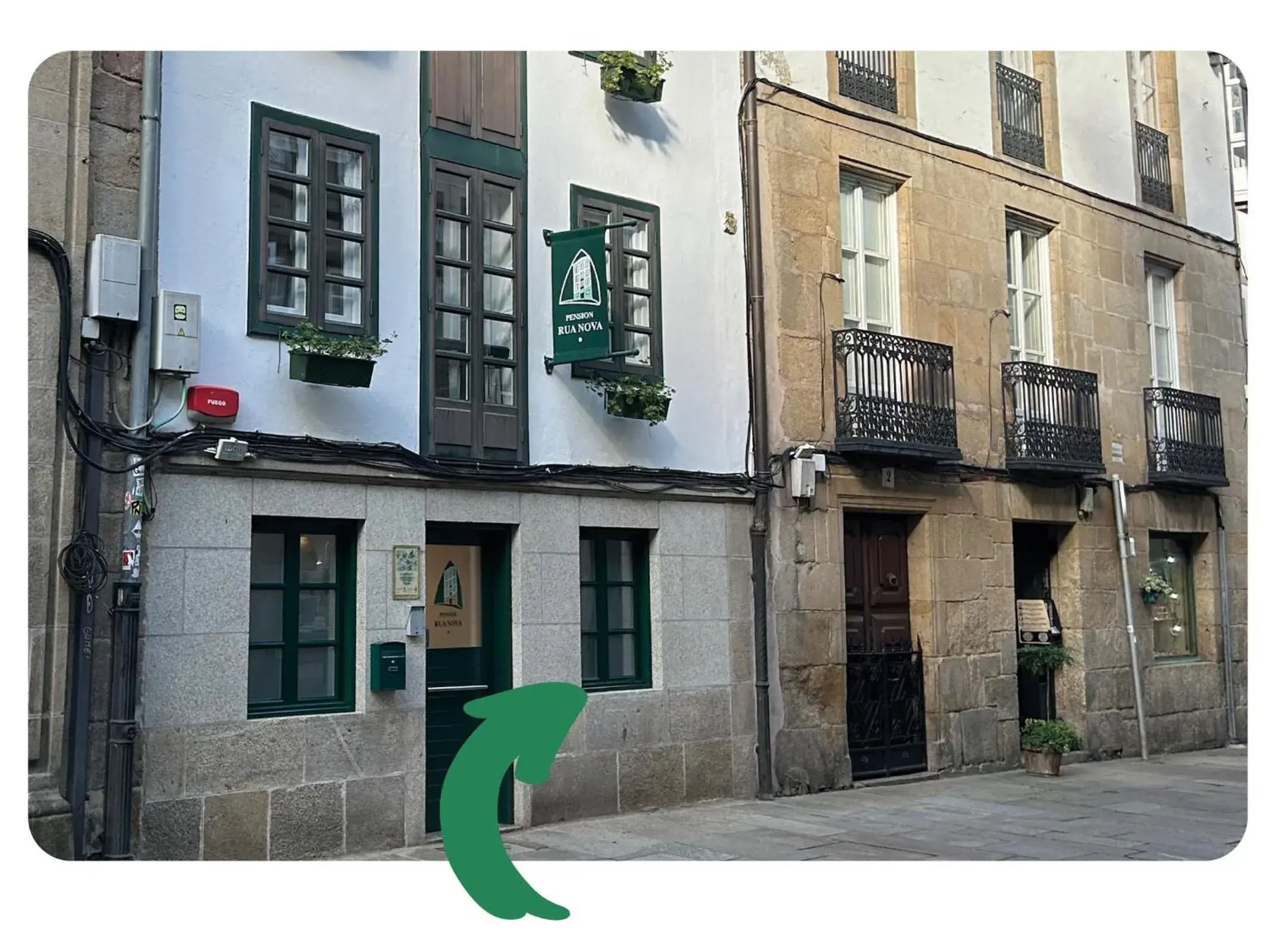 Budget Double Room ground floor in Pensión Rua Nova Budget Double Room ground floor in Pensión Rua Nova