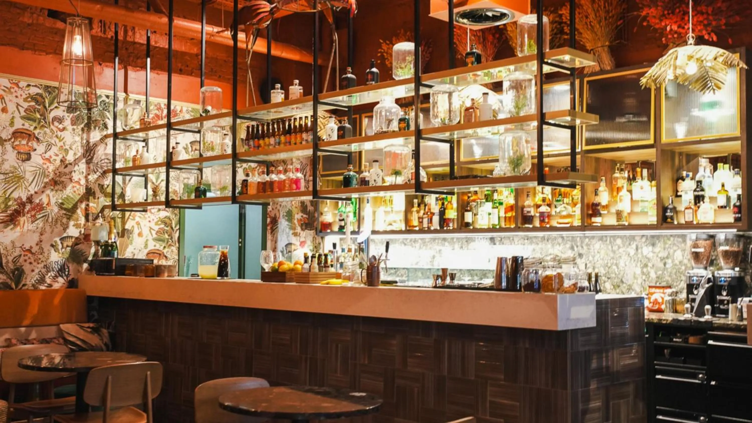 Restaurant/places to eat in Hotel Indigo Brussels - City by IHG