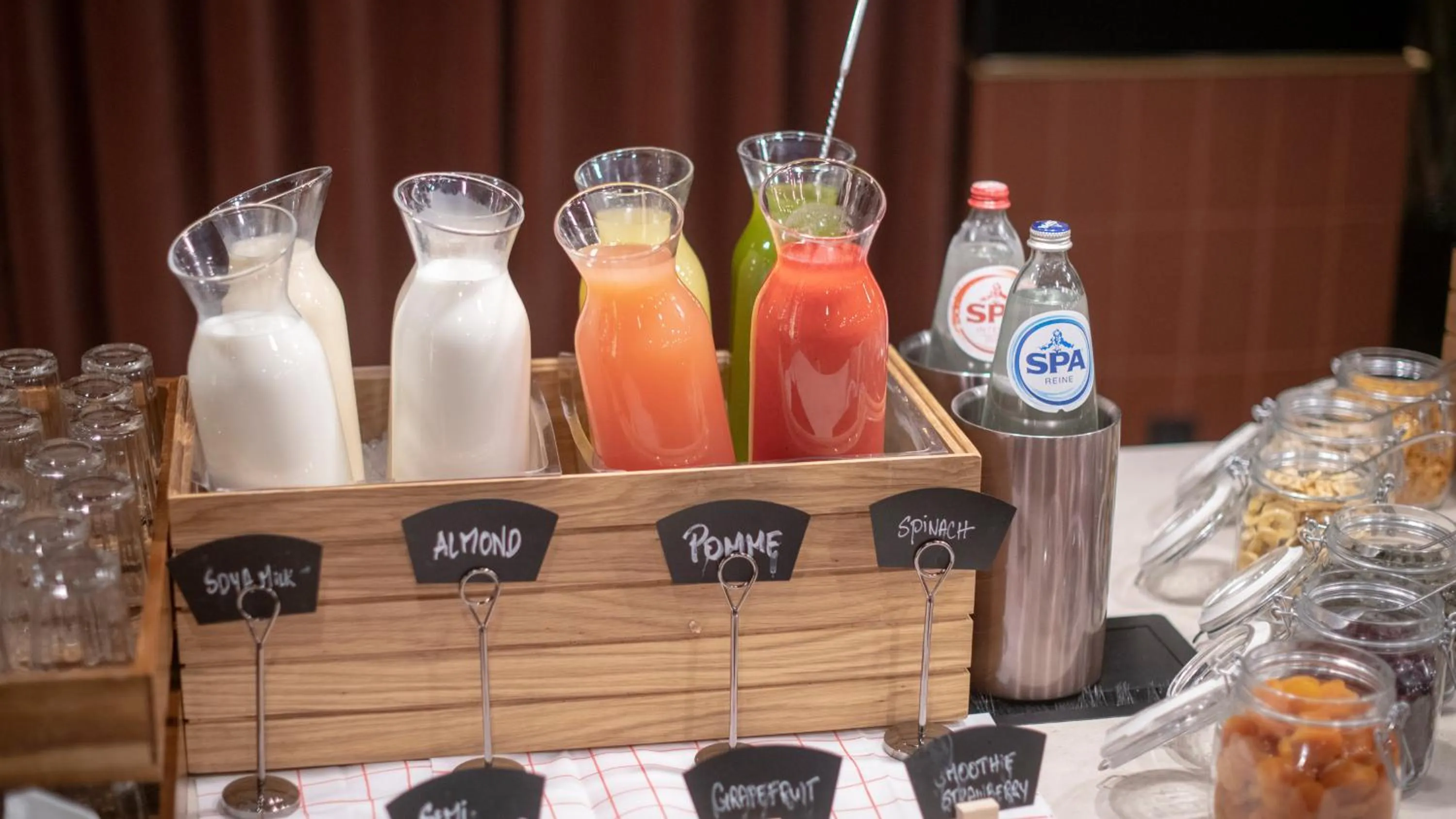 Breakfast in Hotel Indigo Brussels - City by IHG