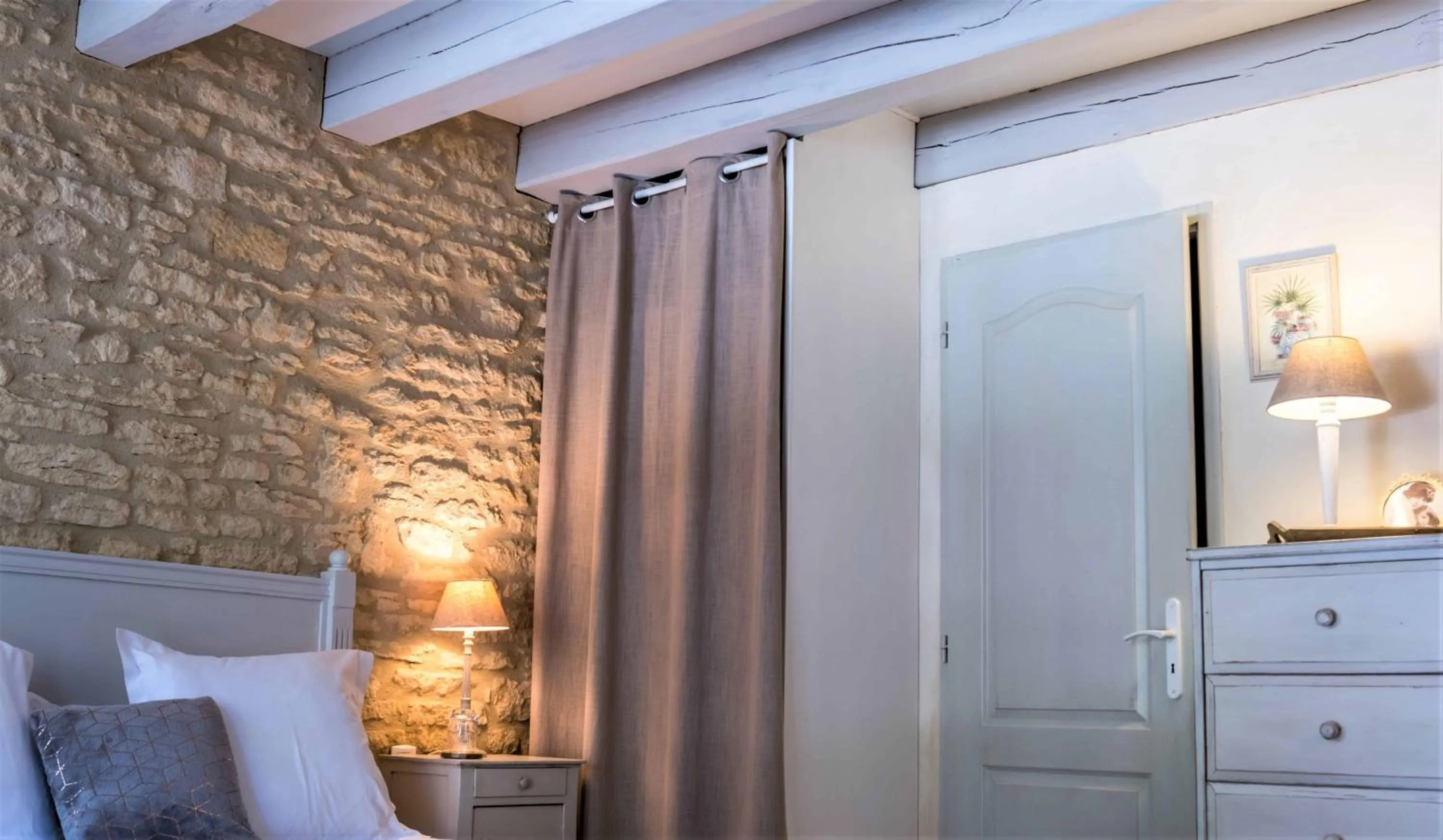 Bedroom, Bed in La Closerie de Sarlat Maison d hôtes de charme