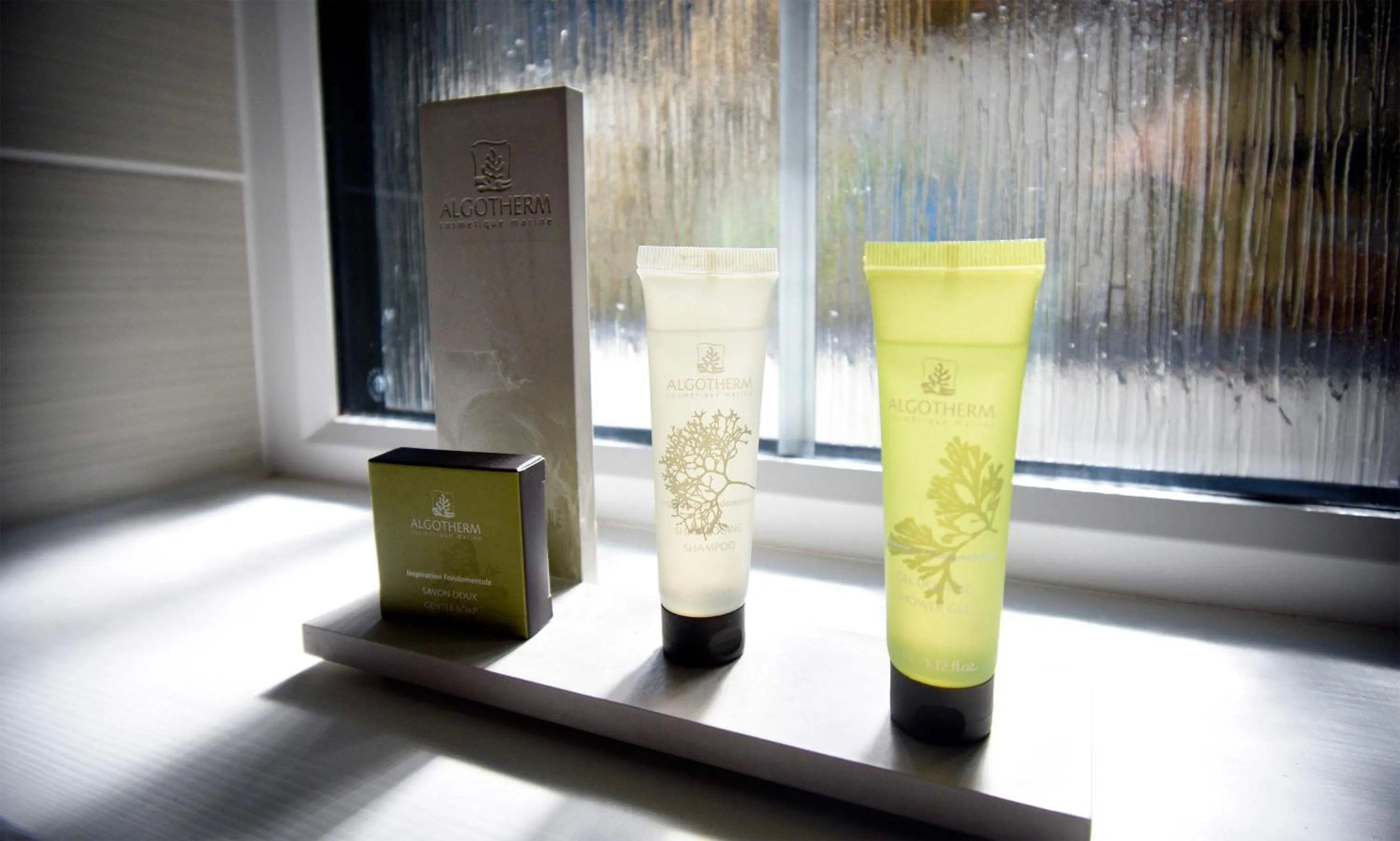 Bathroom in Heatherfield House B&B