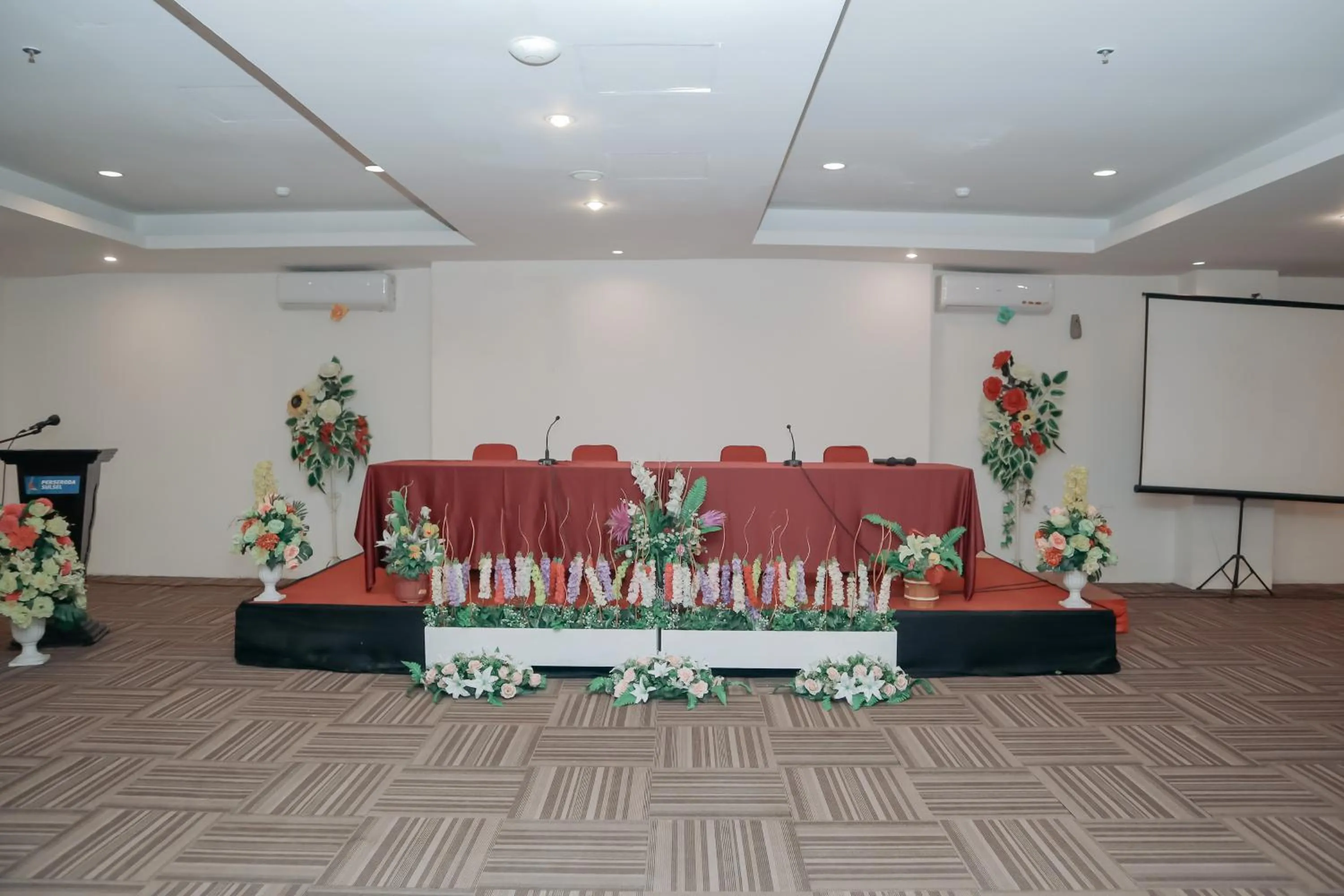 wedding in Liberta Hotel Grand Sayang Makassar