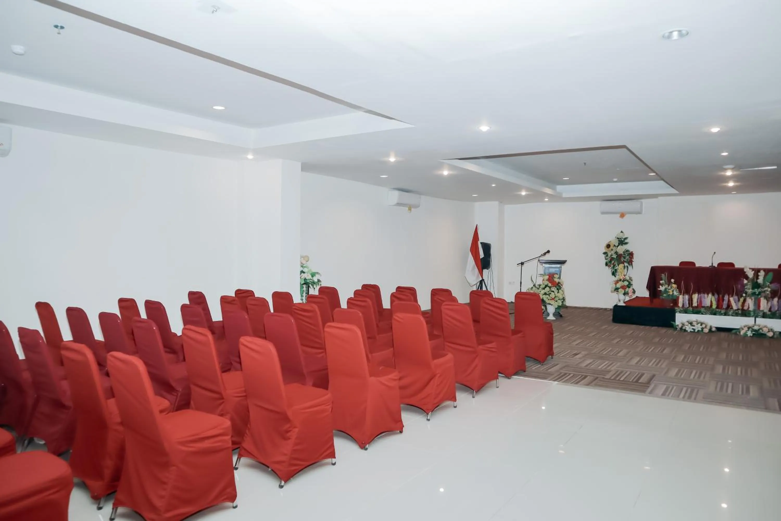 Meeting/conference room in Liberta Hotel Grand Sayang Makassar