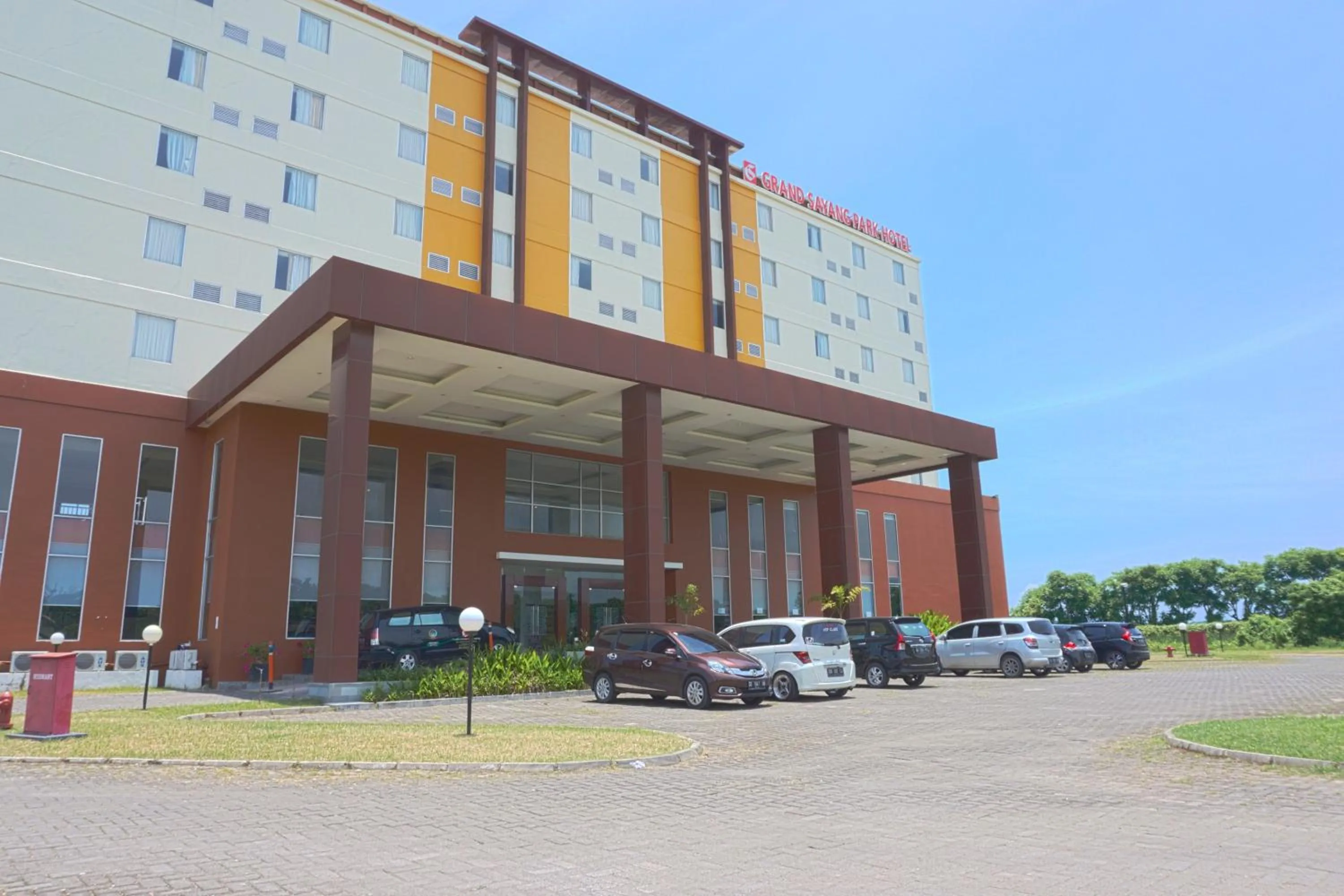 Property building in Liberta Hotel Grand Sayang Makassar