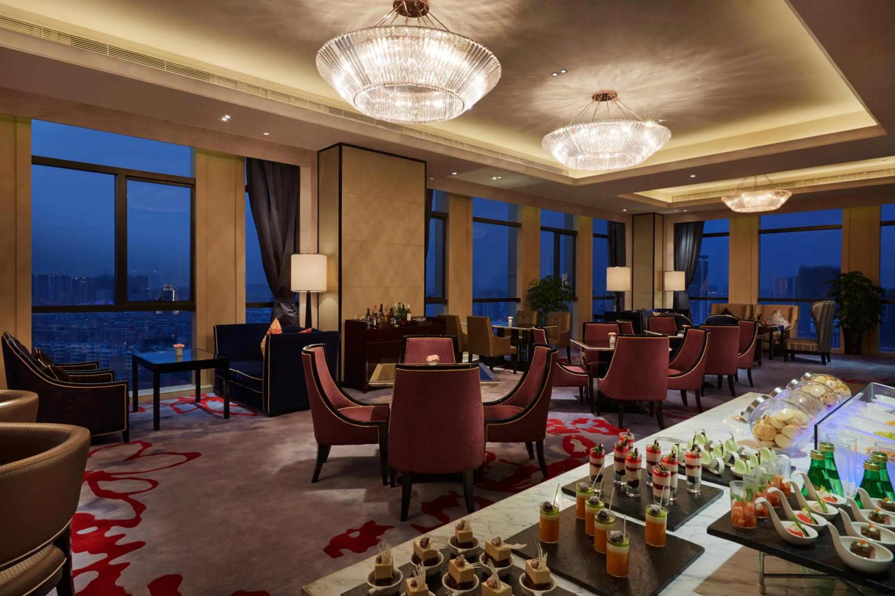 Business facilities in Wanda Realm Zhangzhou