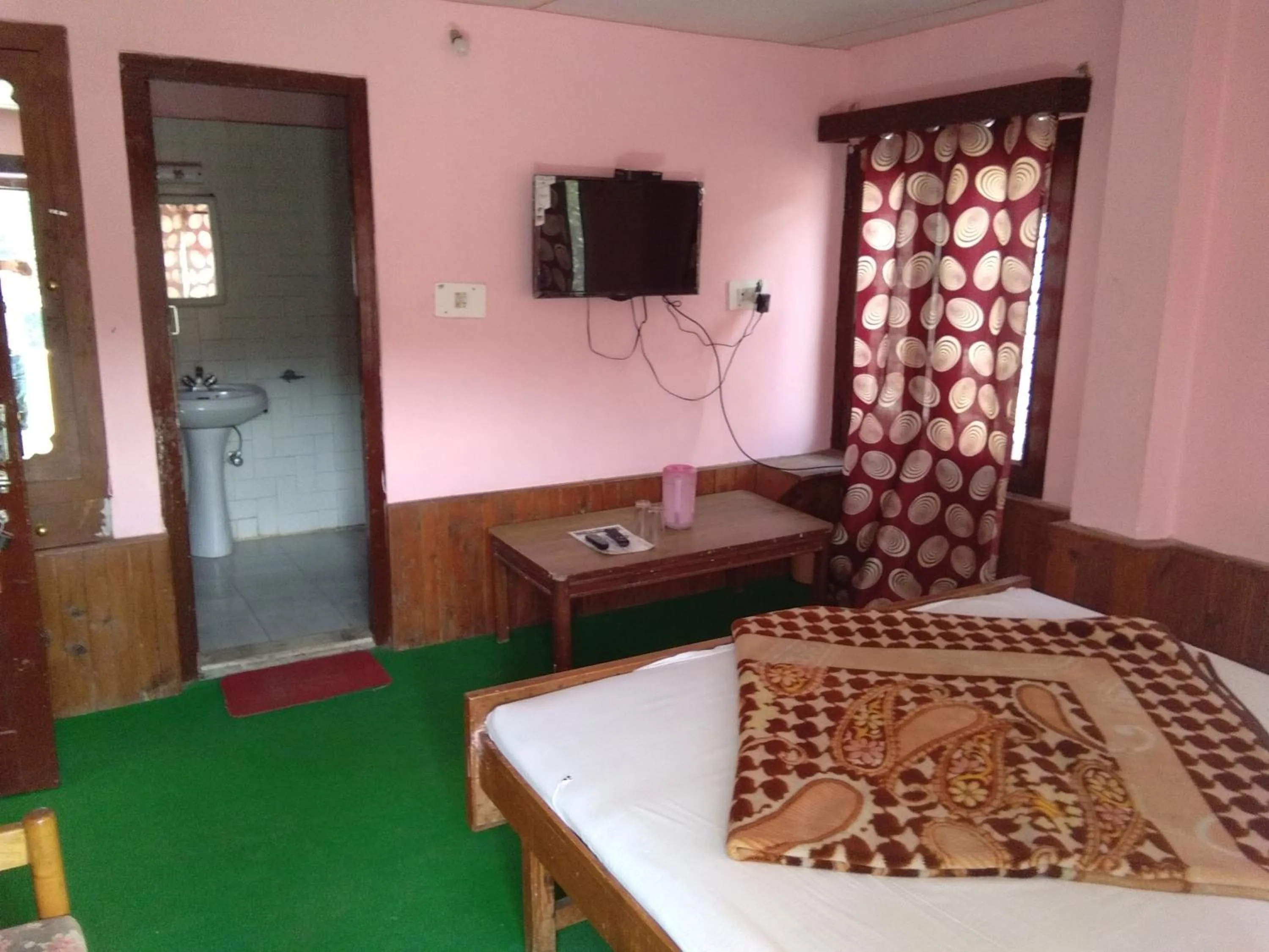 Bed in Hotel Hema Holiday Home