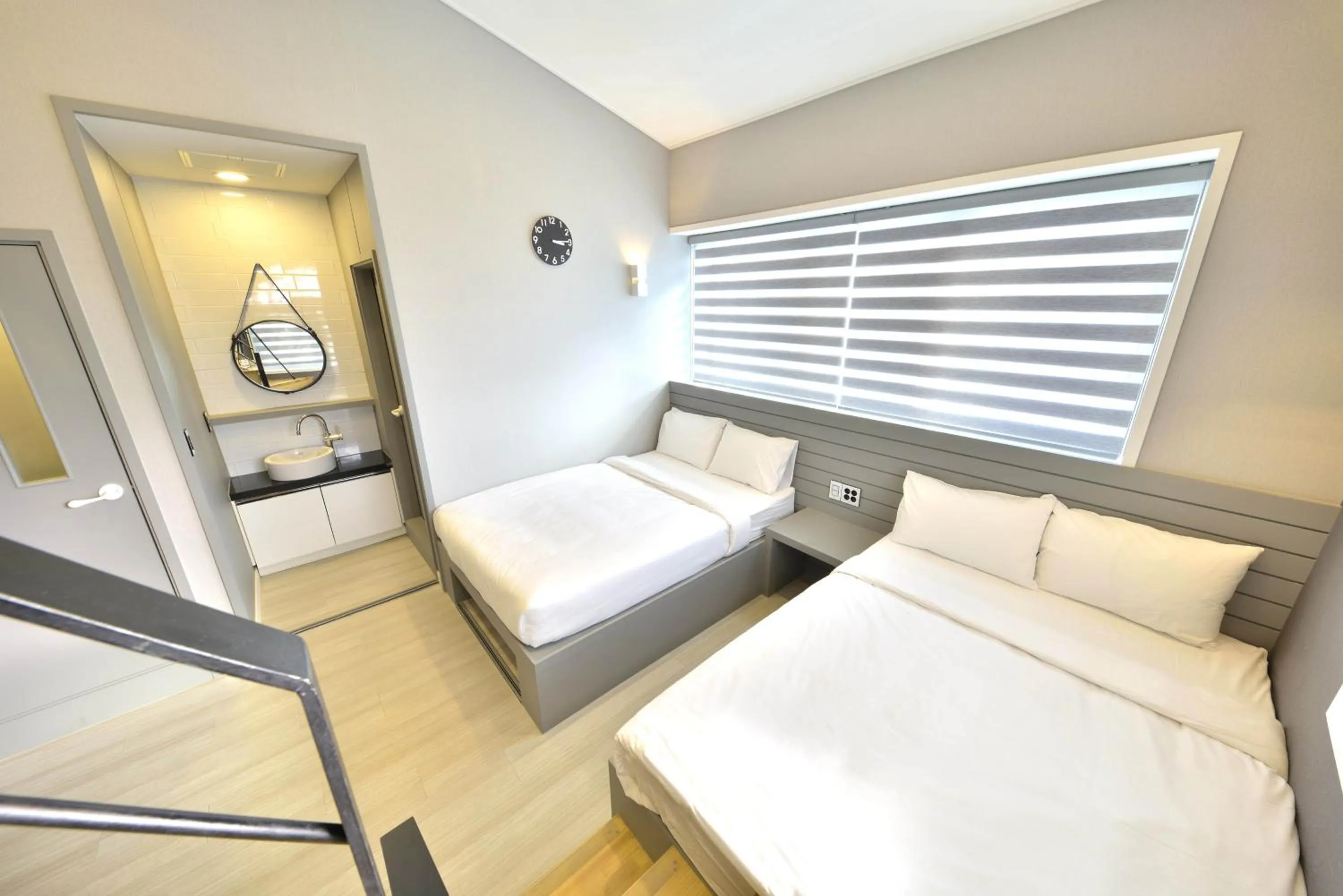 Bedroom, Bed in With U Hotel & Guesthouse