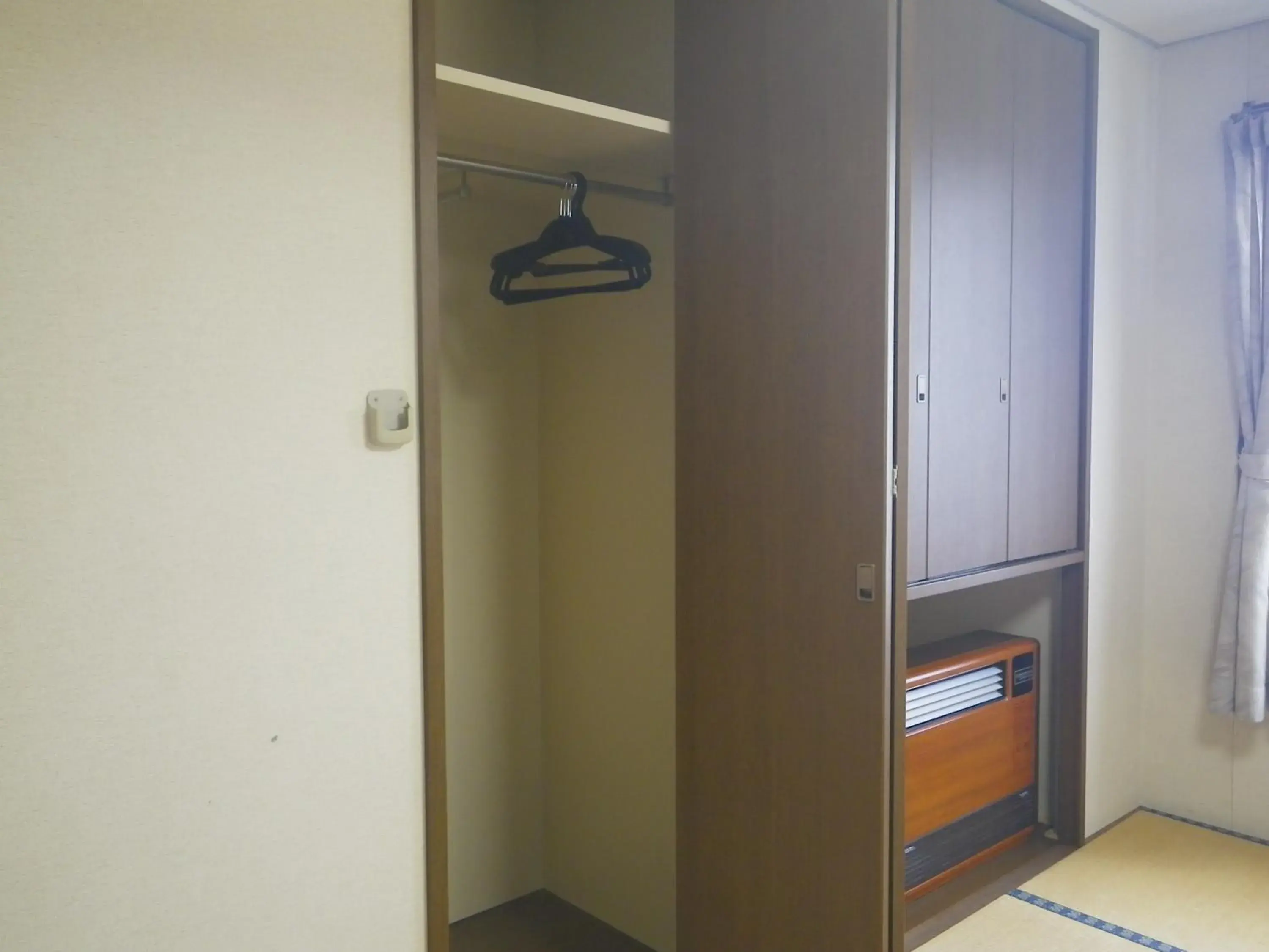 Japanese-Style Room with Shared Bathroom - single occupancy in Resort Inn Murata Japanese-Style Room with Shared Bathroom - single occupancy in Resort Inn Murata