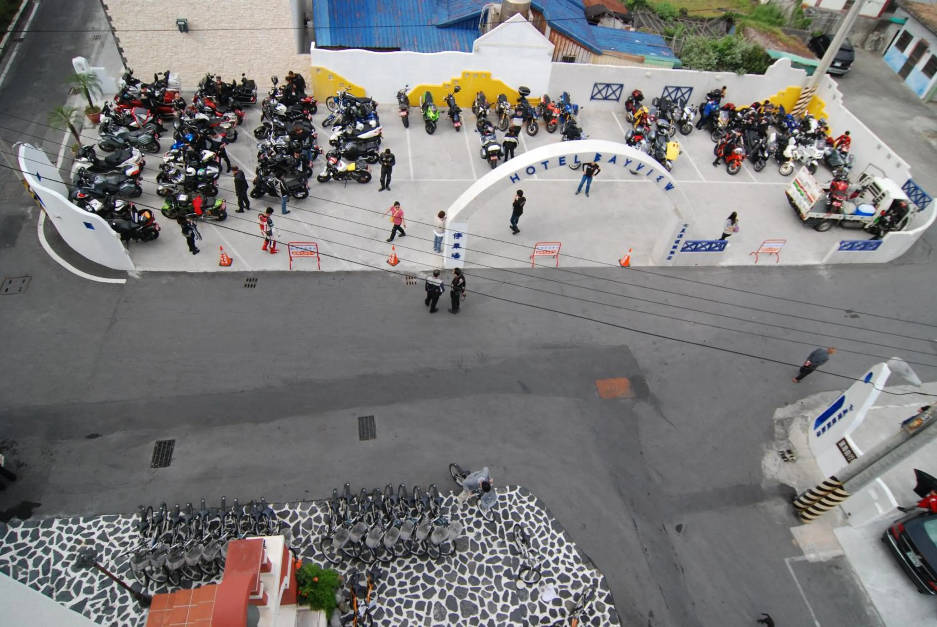 Property building in Hotel Bayview