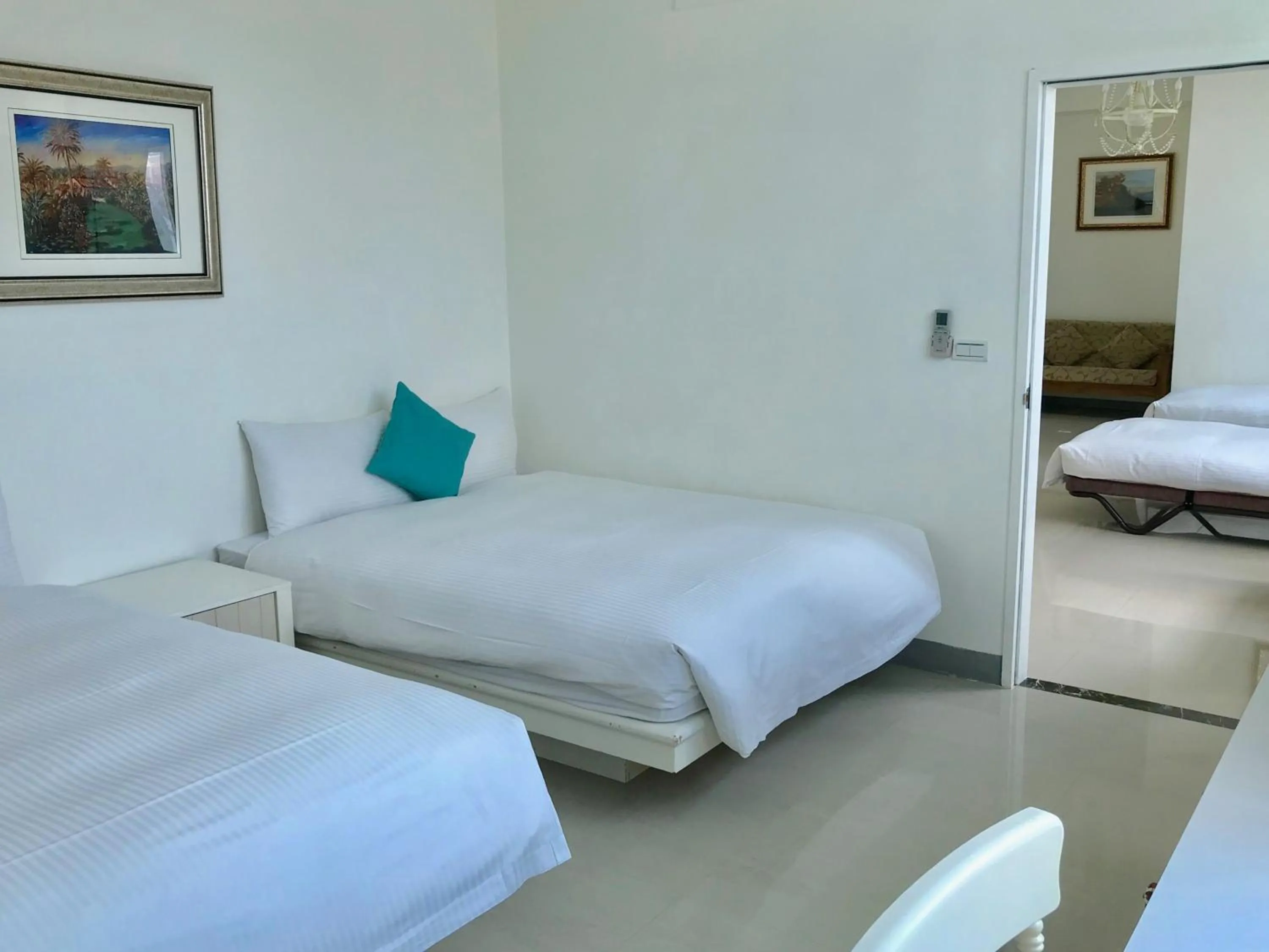 Decorative detail, Bed in Hotel Bayview