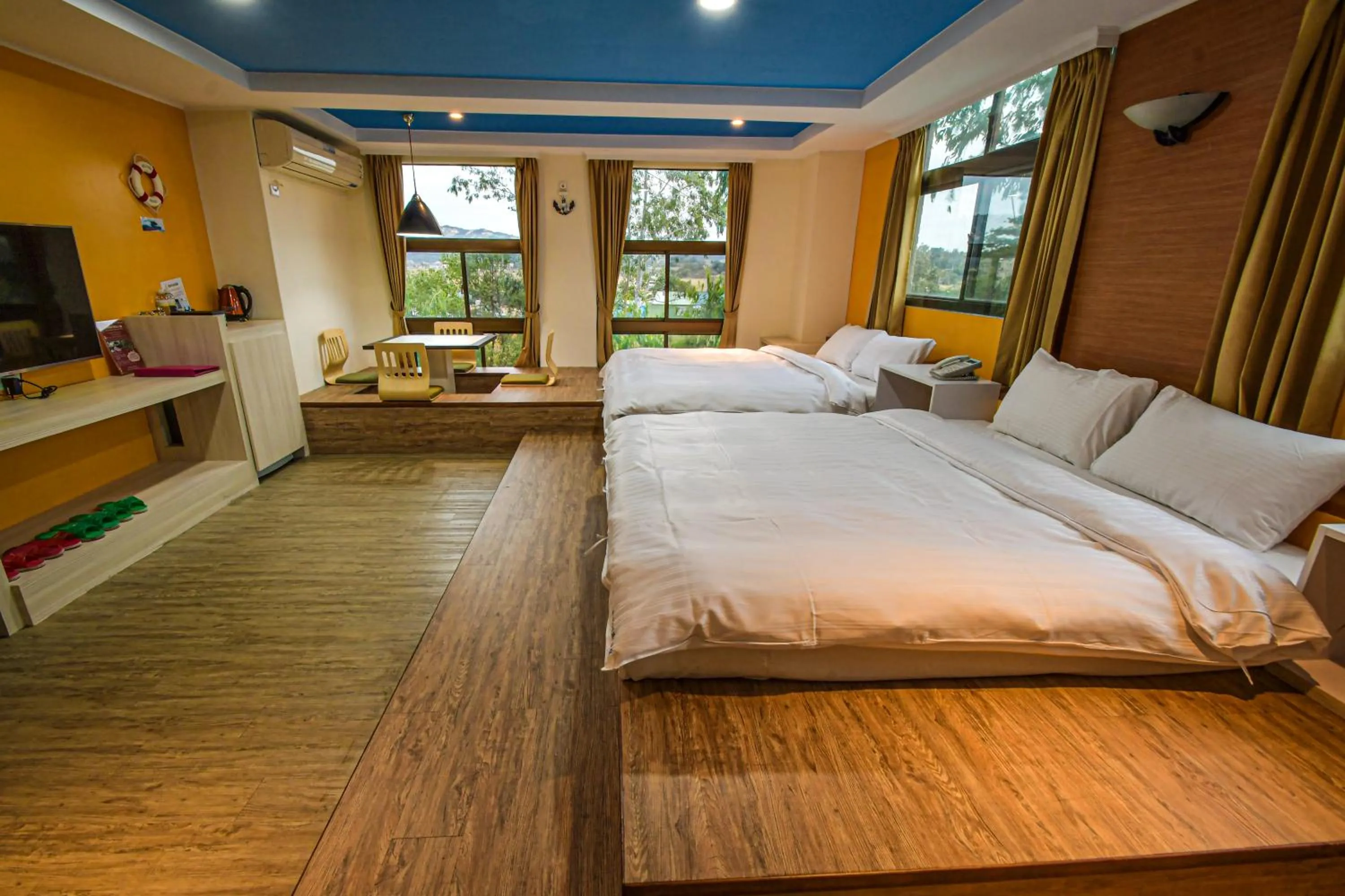 Quadruple Room in Jinsa Lakeside View Resort