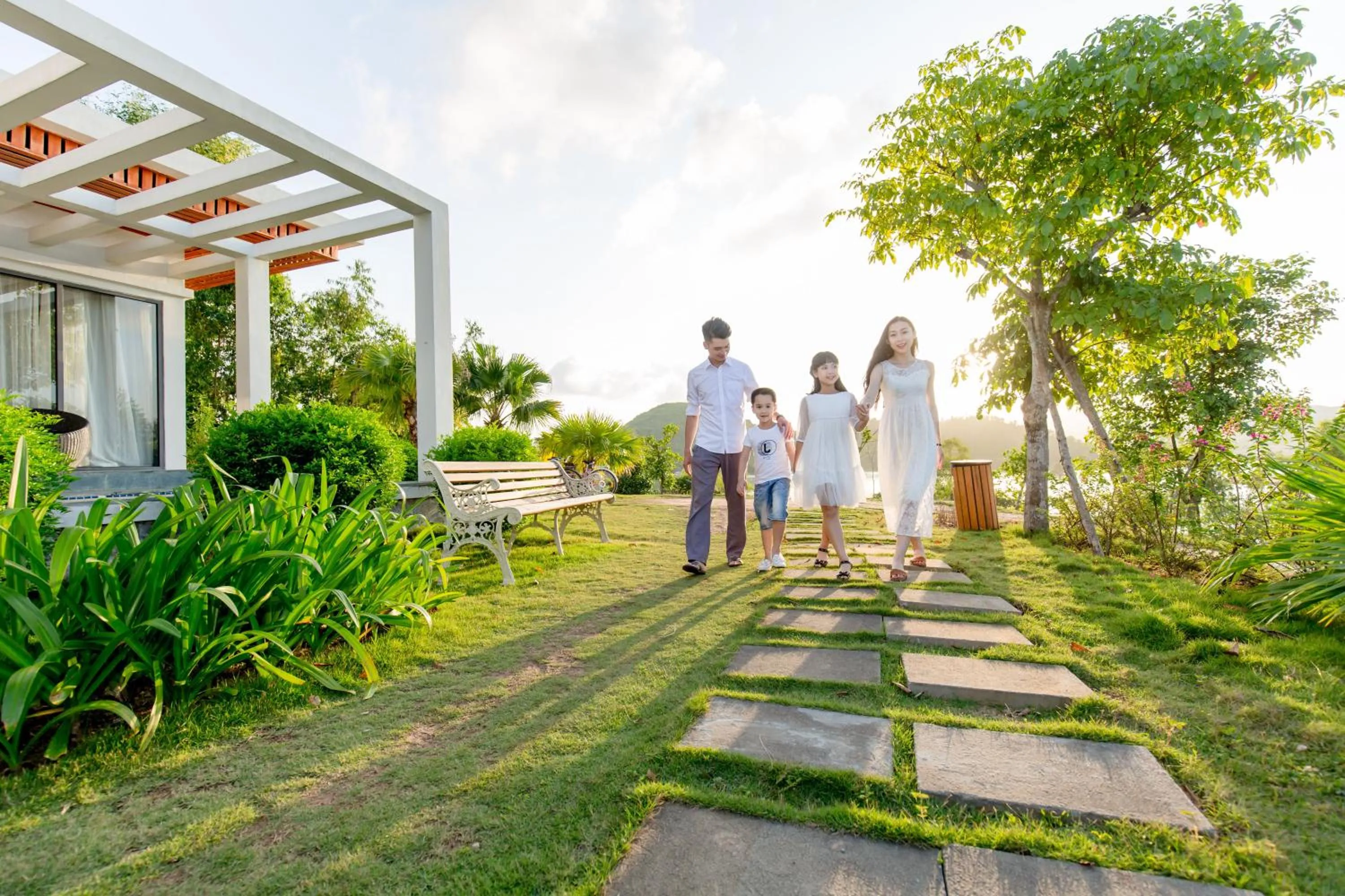 Guests in Muong Thanh Luxury Dien Lam